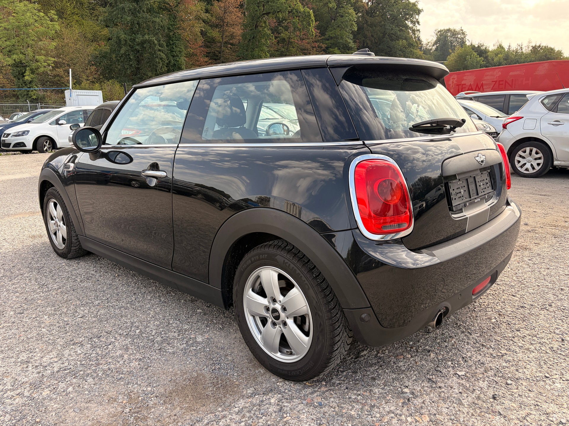 MINI One First-image-3
