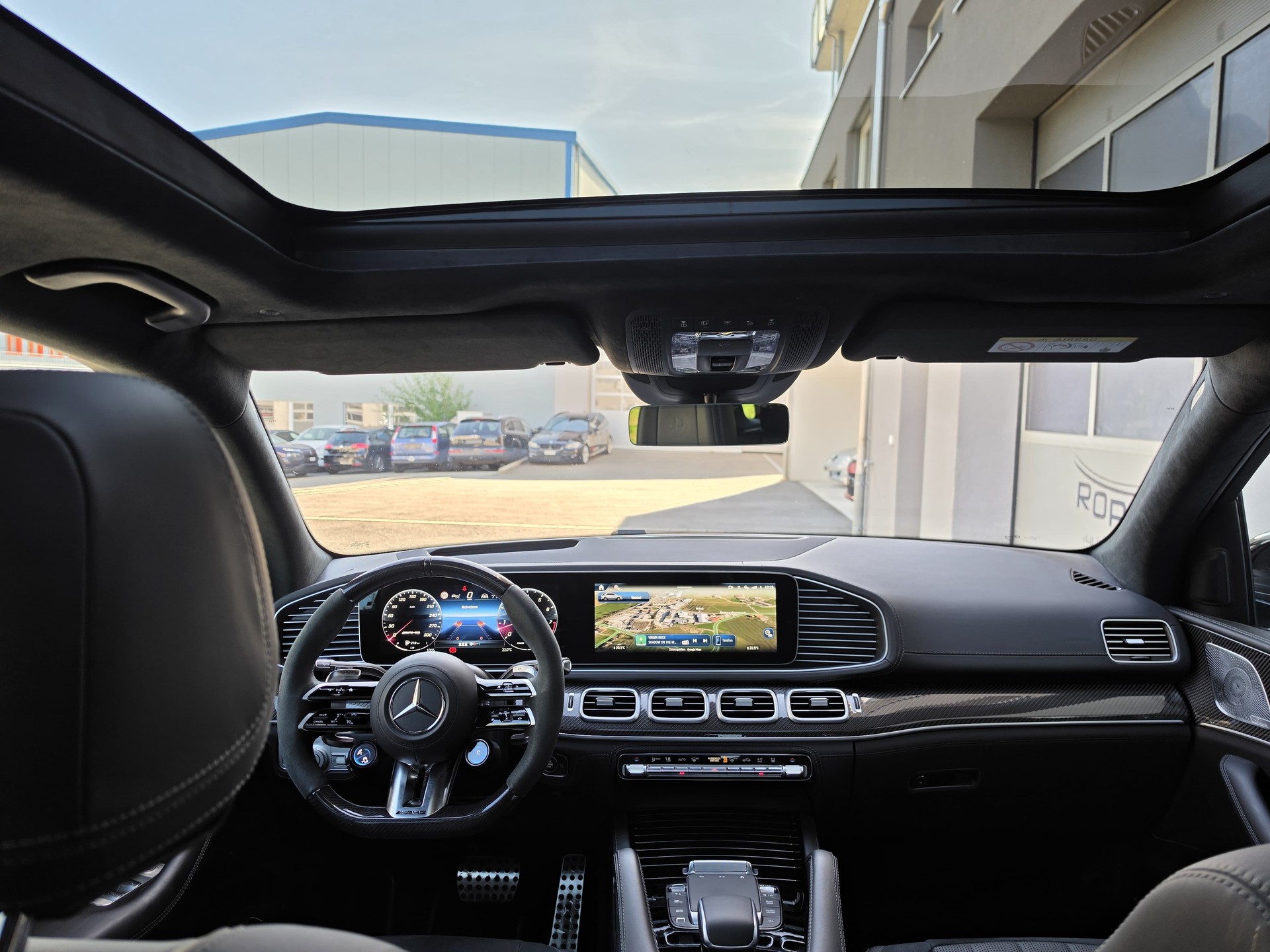 MERCEDES-BENZ GLE 63 S AMG 4matic+-image-4