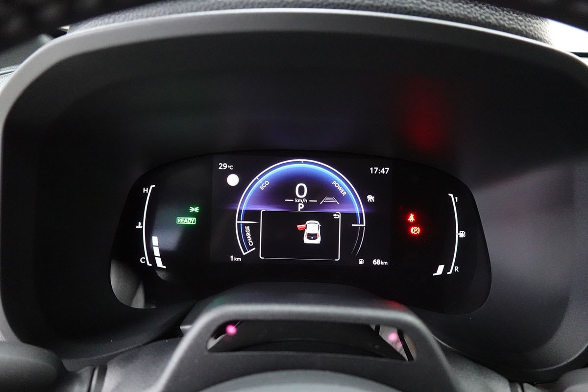 TOYOTA Aygo X 1.5 Trend e-CVT-image-13