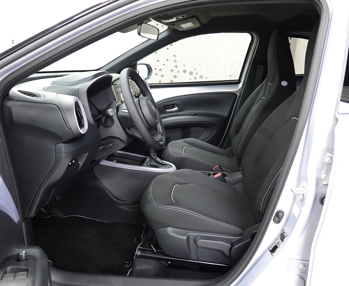 TOYOTA Aygo X 1.5 Trend e-CVT-image-6