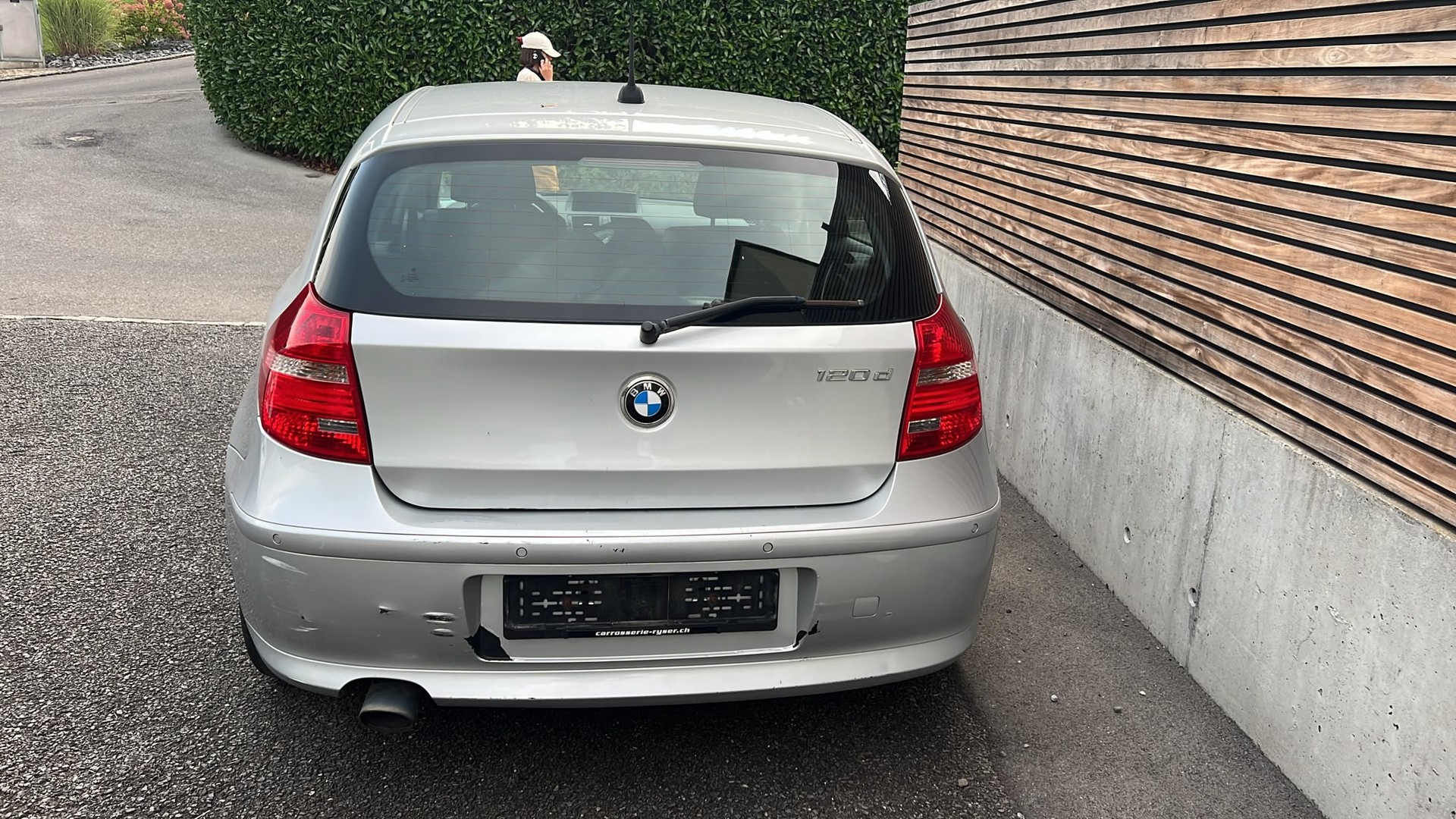 BMW 120d Dynamic Edition-image-14