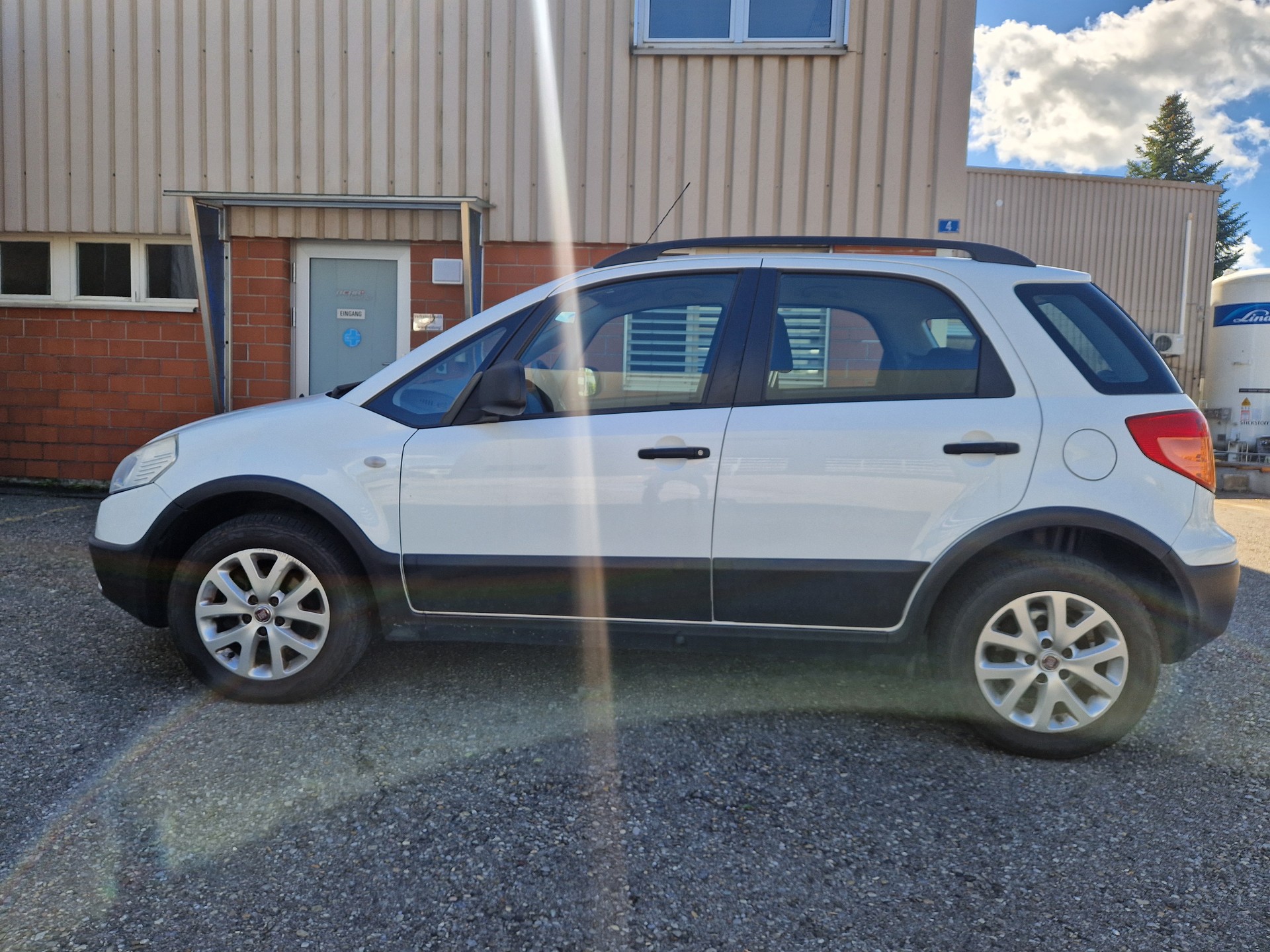 FIAT Sedici 2.0JTD 4WD Dynamic-image-3