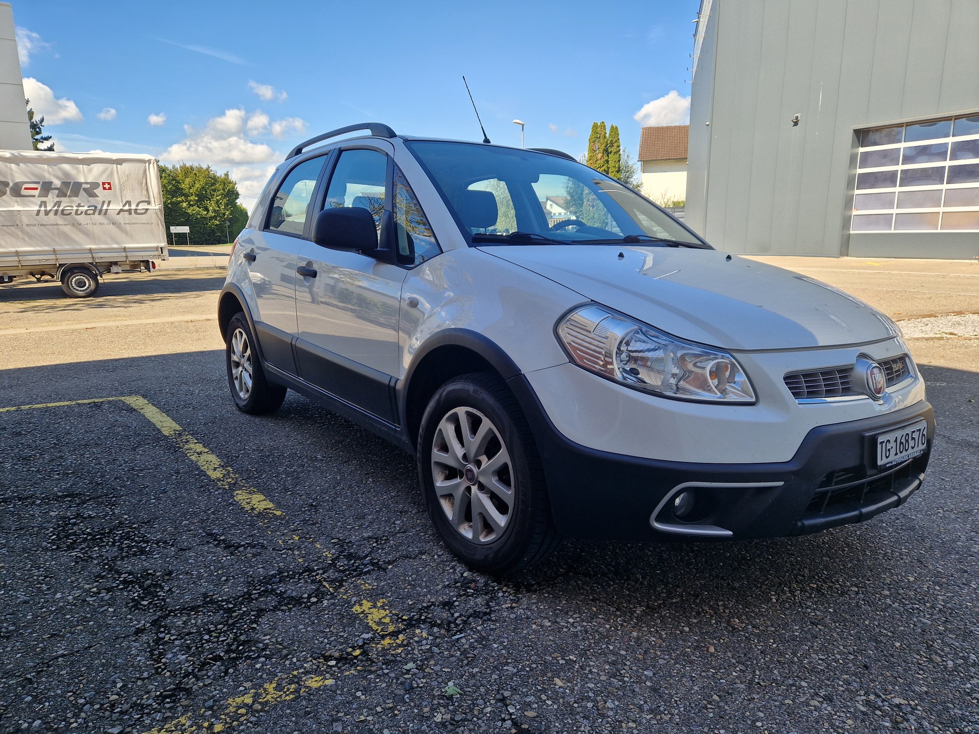 FIAT Sedici 2.0JTD 4WD Dynamic-image-1
