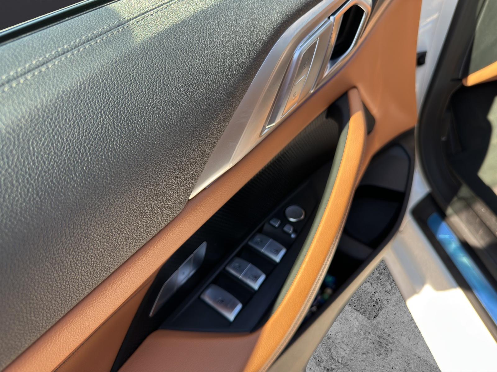 BMW 420i SAG Cabrio-image-17