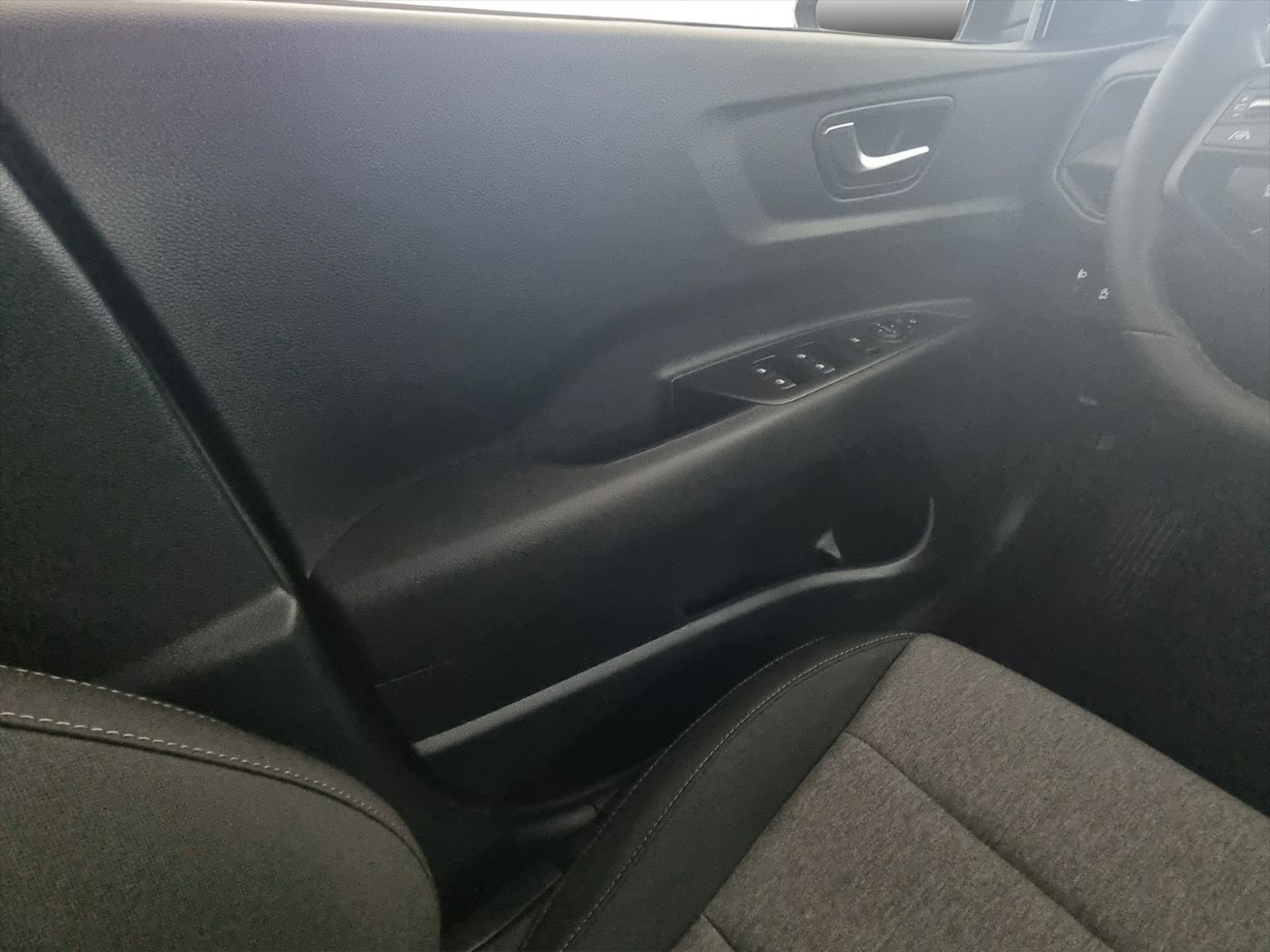 KIA Stonic 1.0 T-GDi DCT MHEV Power-image-11
