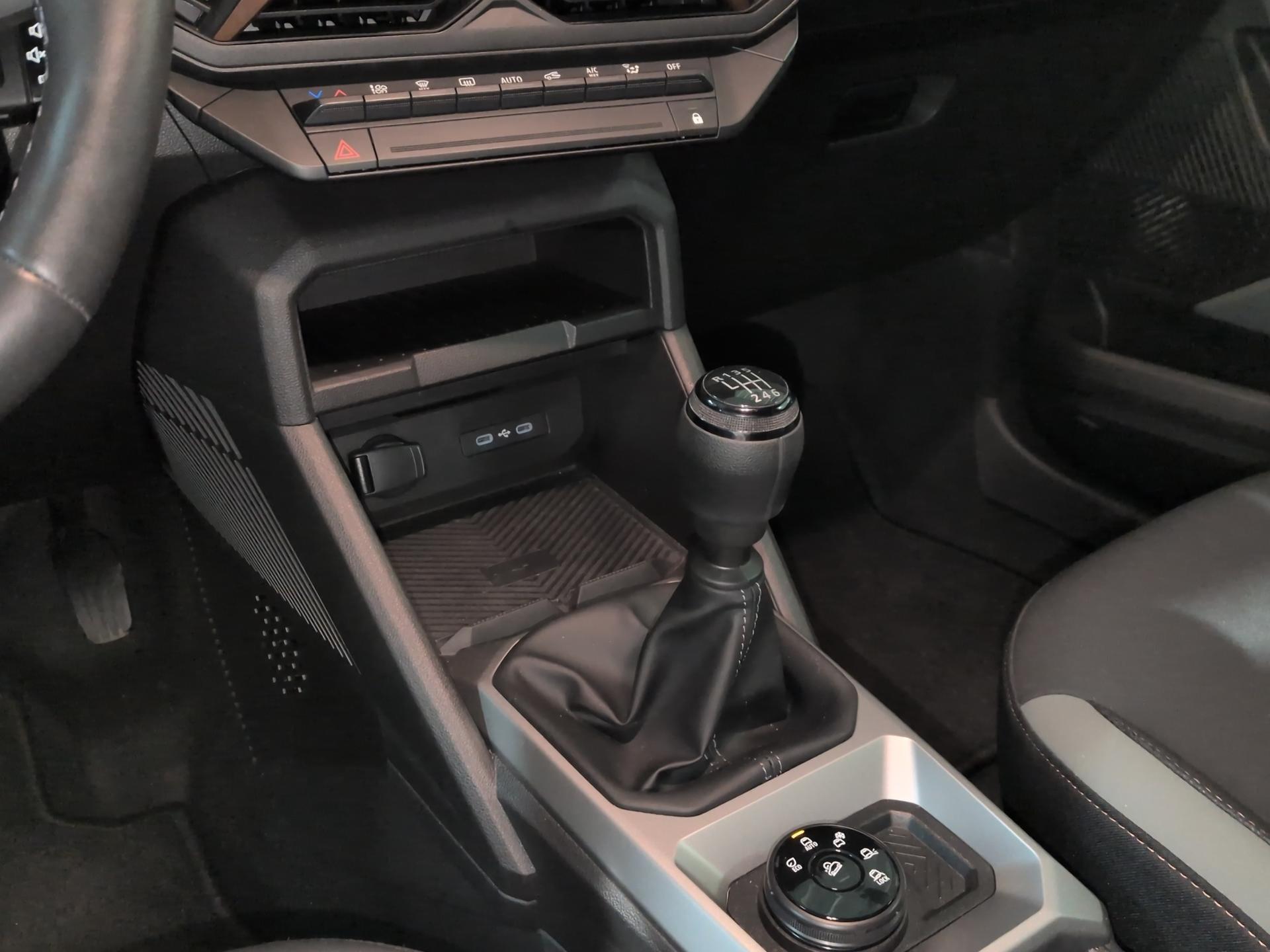 DACIA Duster TCe 130 48V Extreme 4x4-image-11