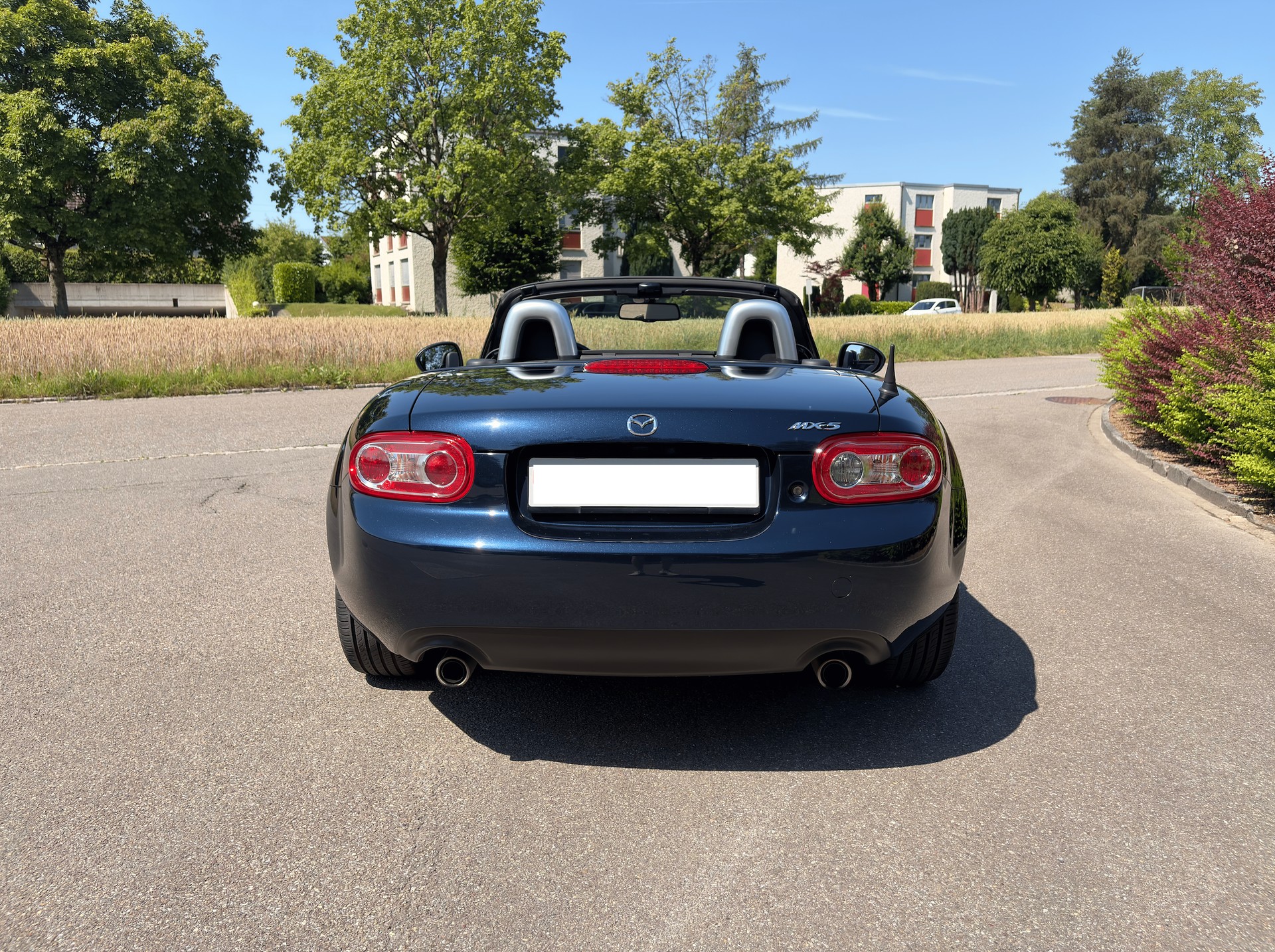 MAZDA 1.8 Suisse Edition+-image-2