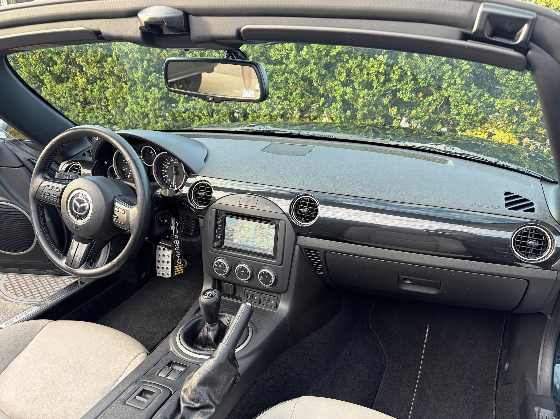 MAZDA 1.8 Suisse Edition+-image-4