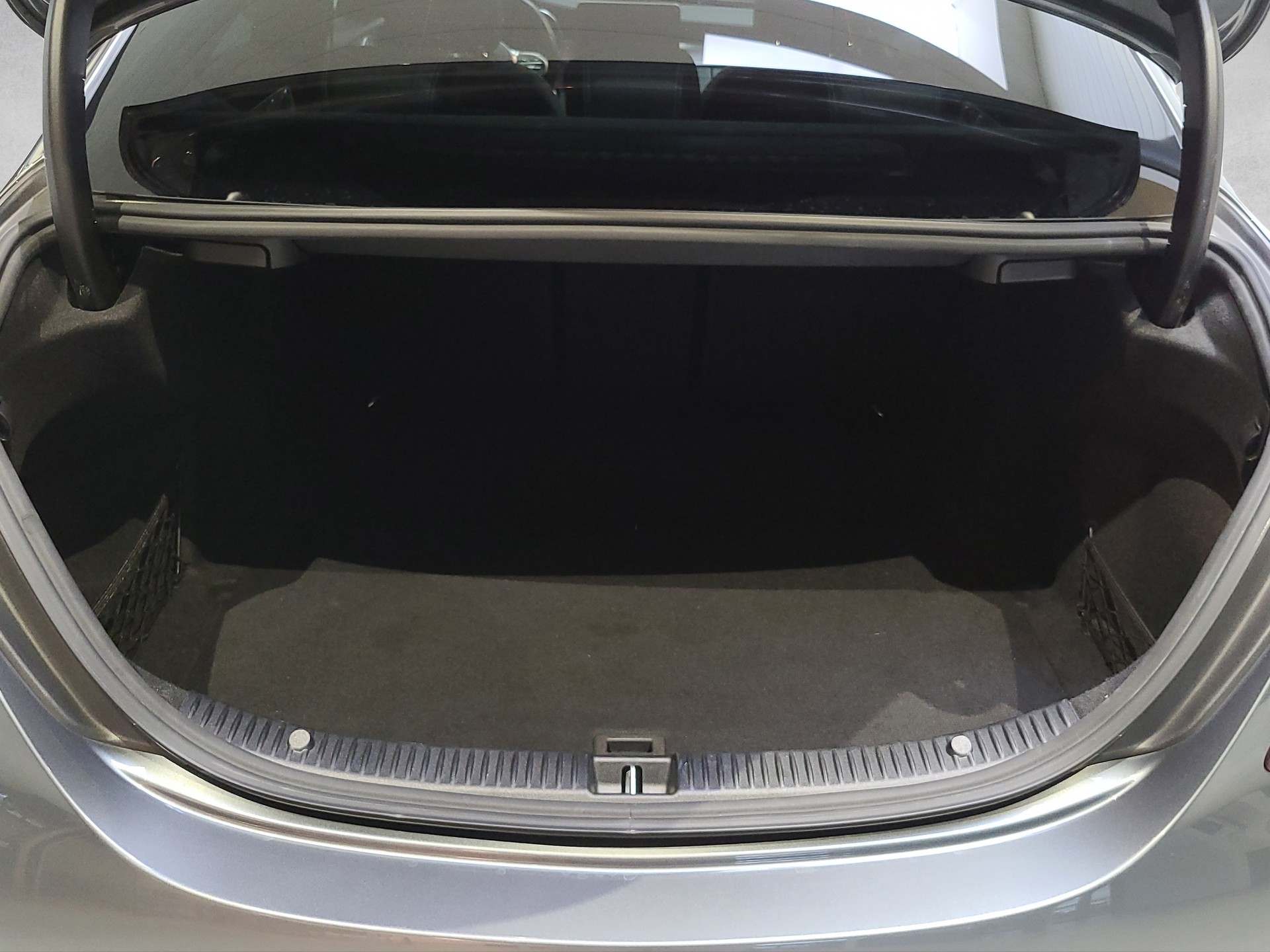 MERCEDES-BENZ C 220 d AMG Line 4matic-image-11