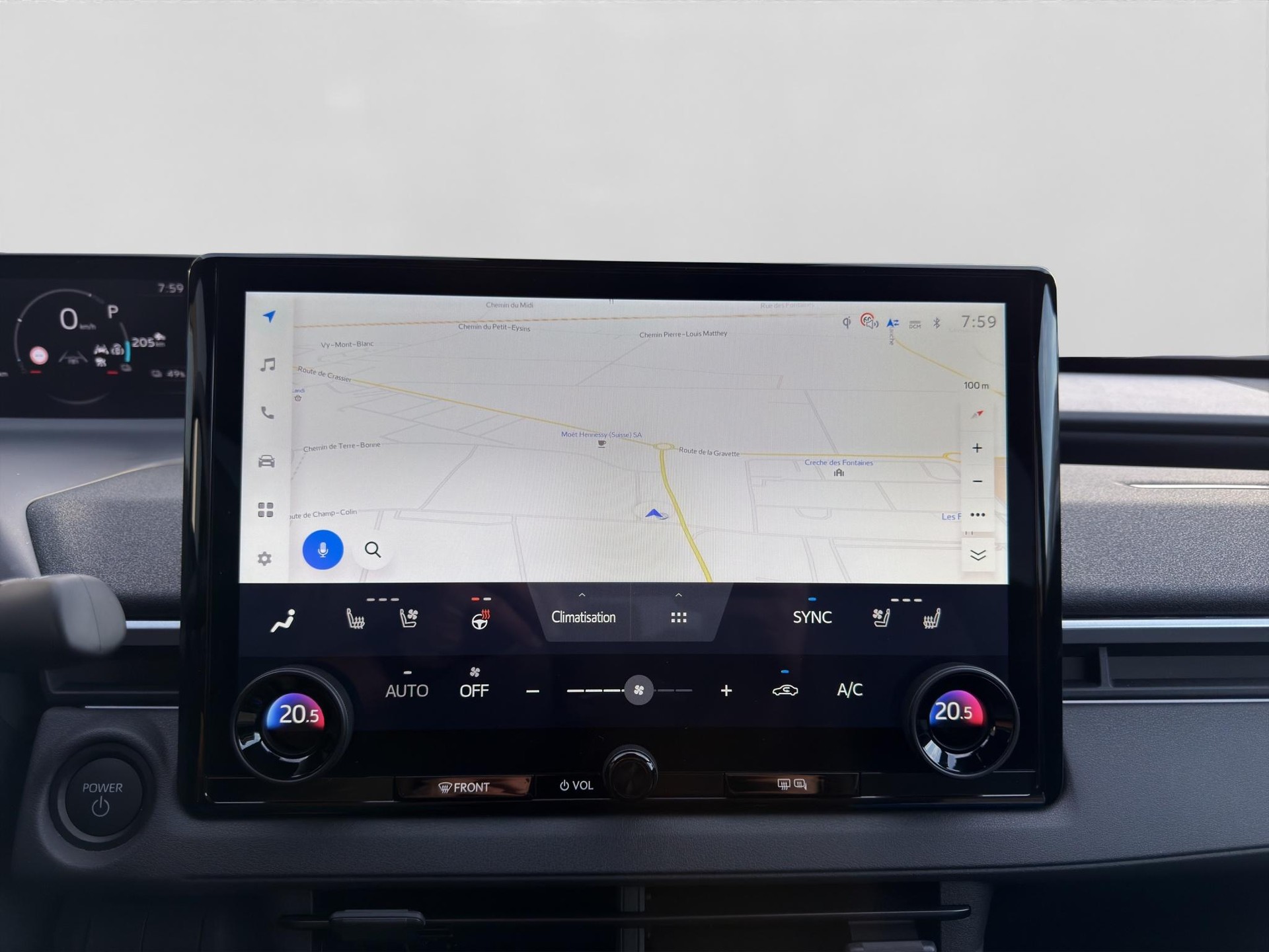 SUBARU Solterra eV Luxury AWD-image-4