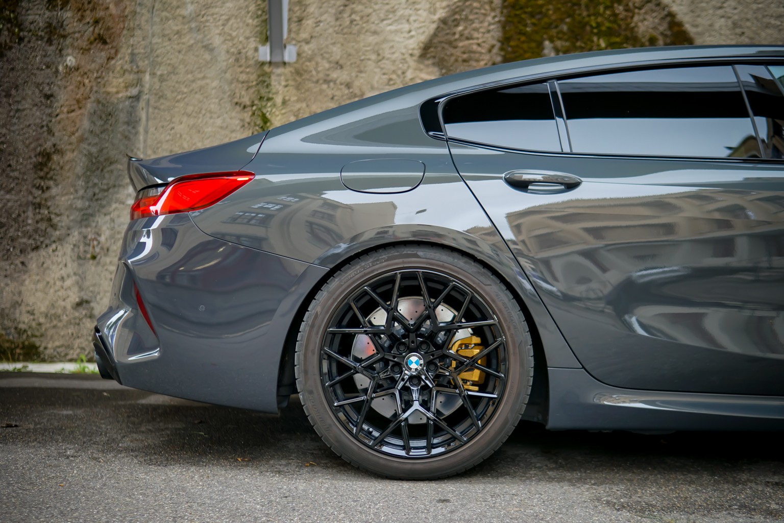 BMW M8 xDrive M Competition Steptronic-image-19