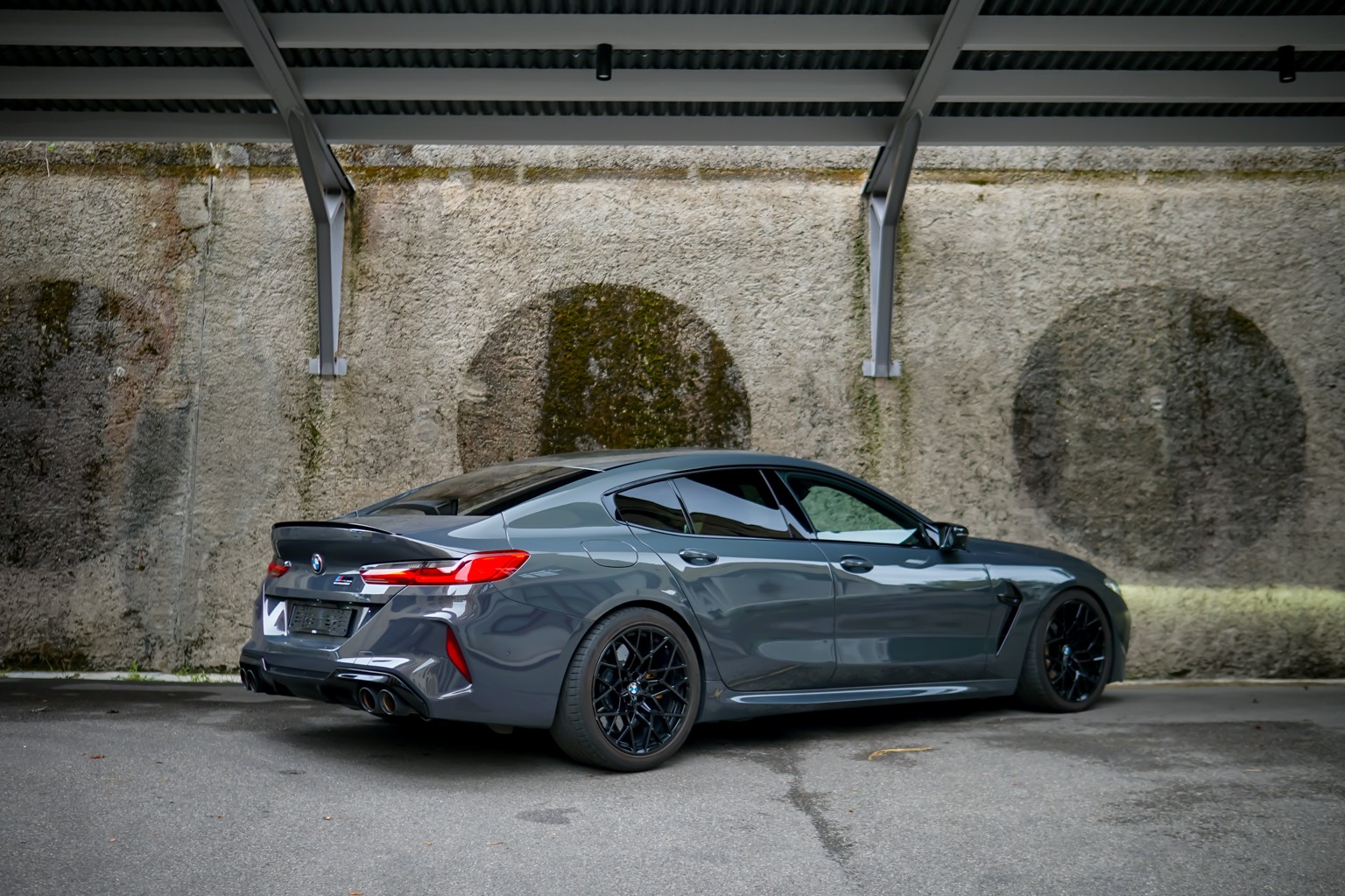 BMW M8 xDrive M Competition Steptronic-image-4