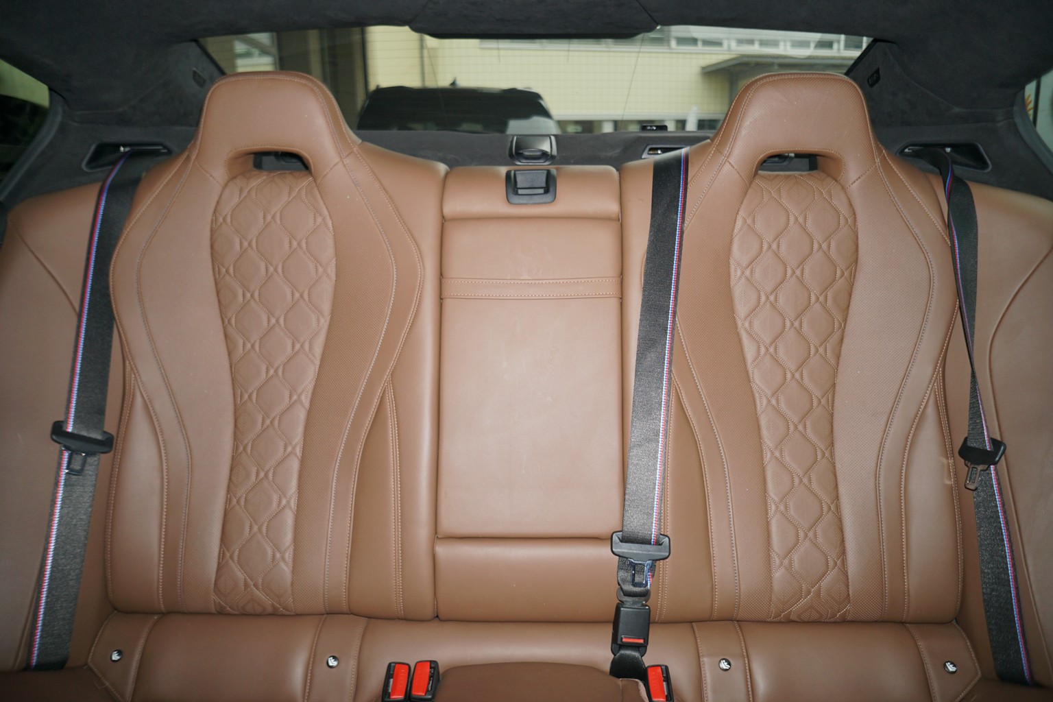 BMW M8 xDrive M Competition Steptronic-image-13
