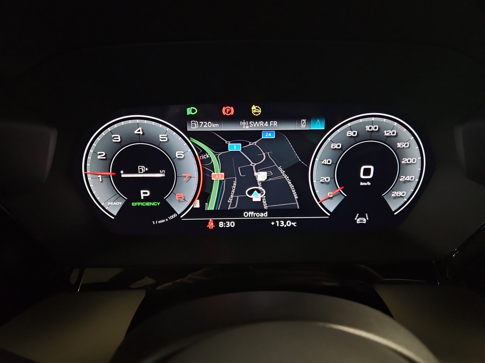 AUDI A3 Sportback 40 TFSI S line quattro S-tronic-image-11