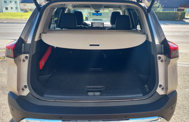 NISSAN X-Trail 1.5 e-POWER 4WD Tekna-image-14