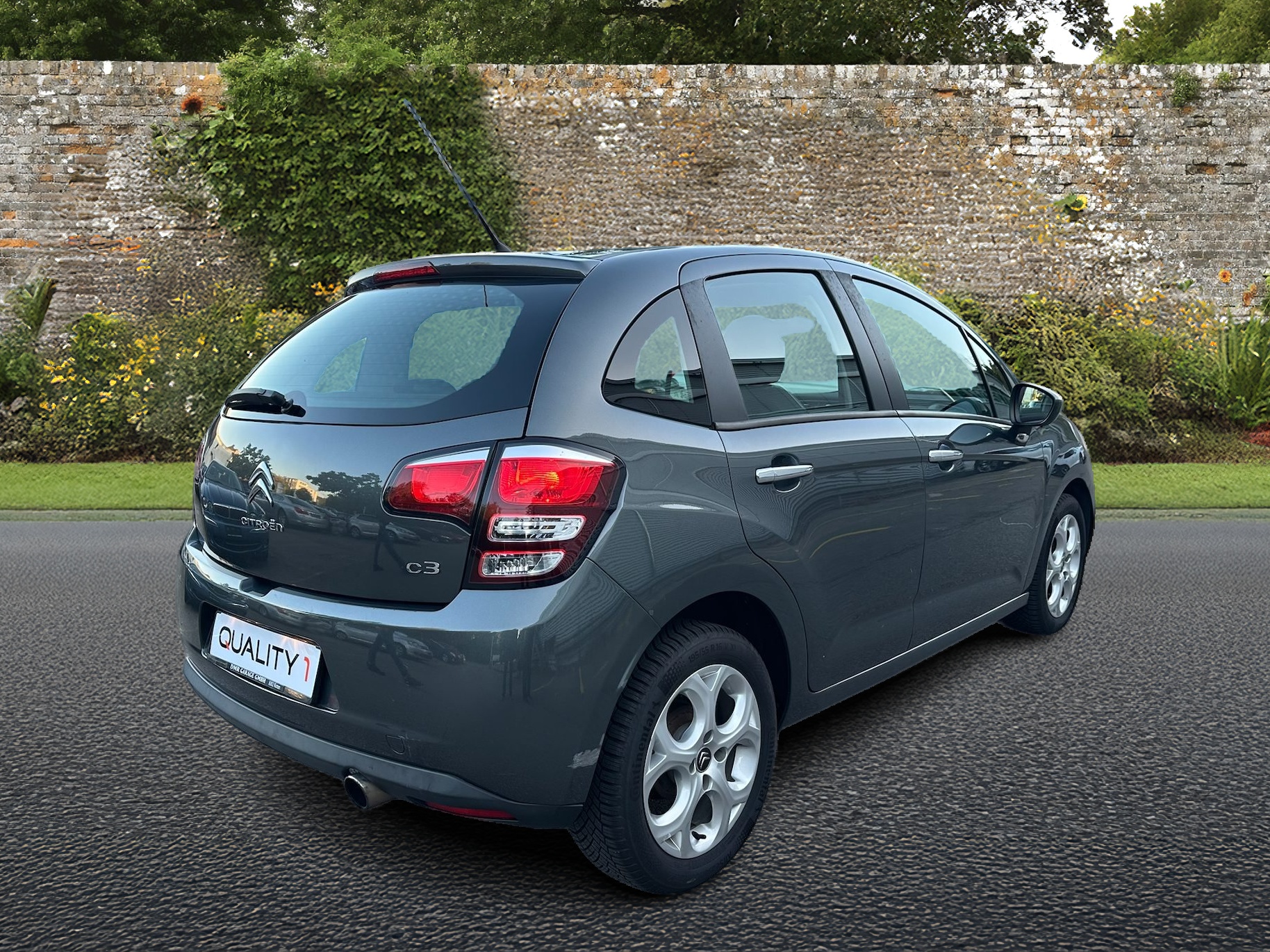 CITROEN C3 1.2i Exclusive-image-4