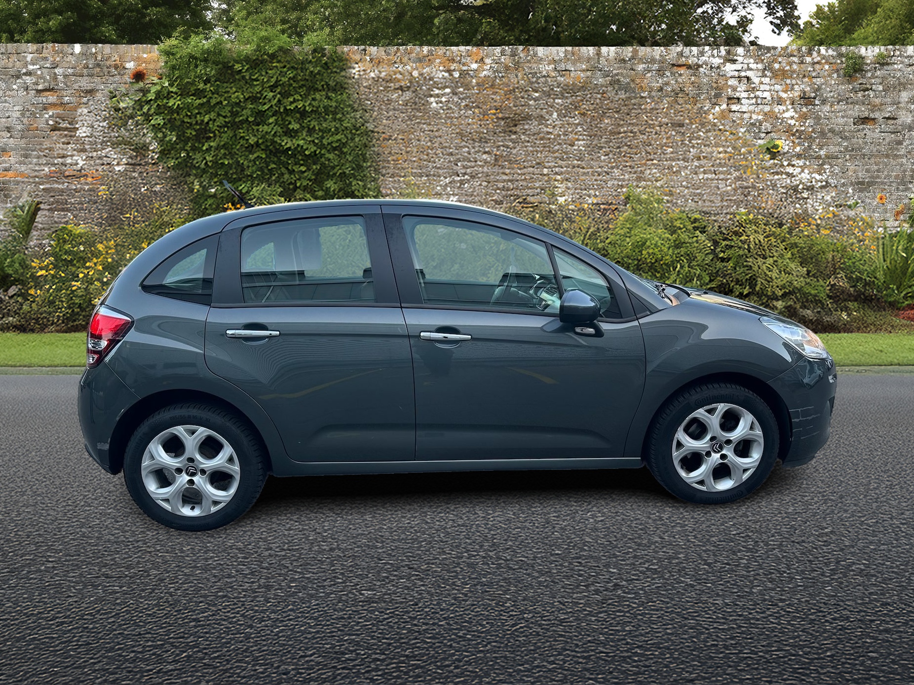 CITROEN C3 1.2i Exclusive-image-5