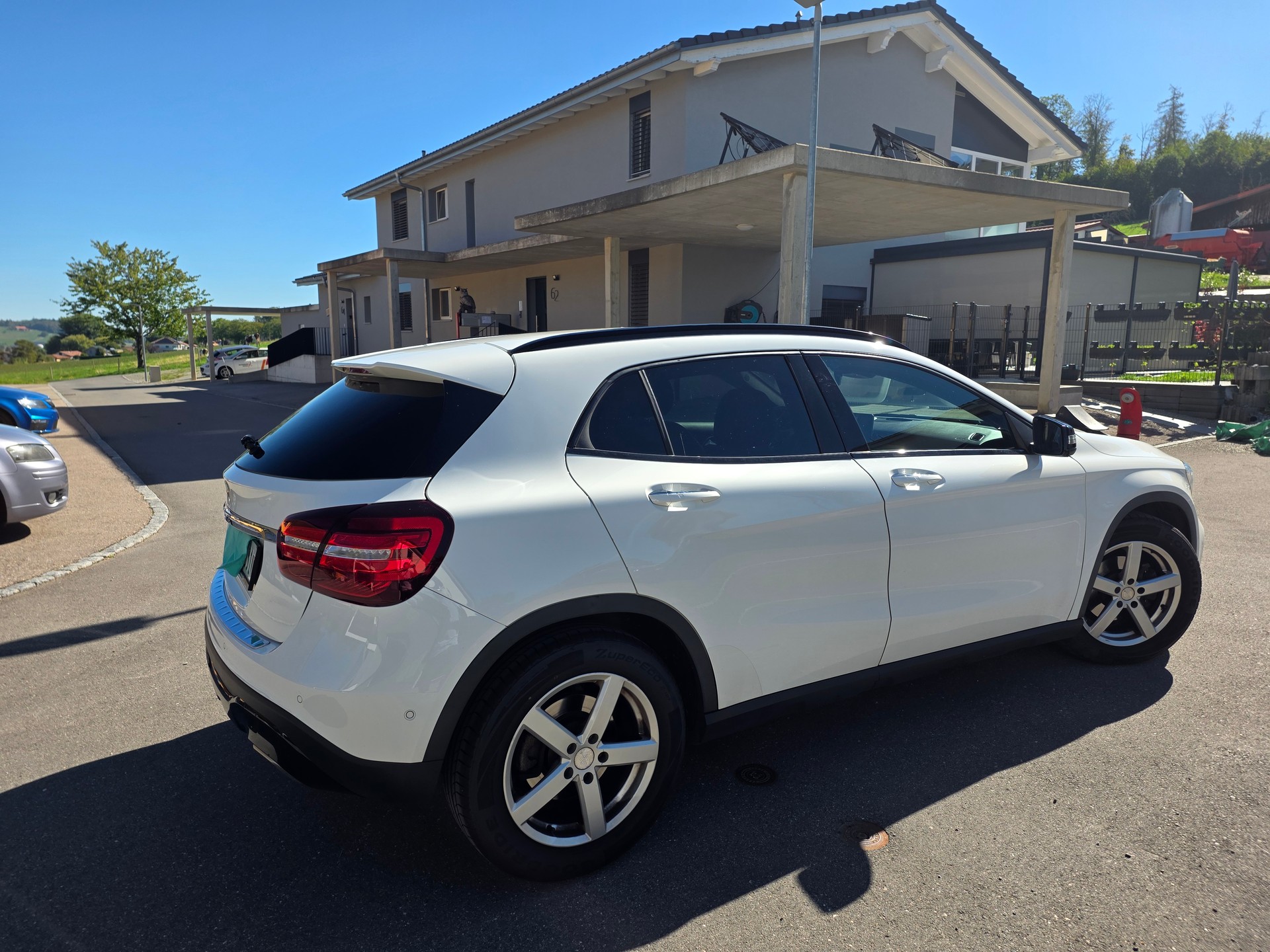 MERCEDES-BENZ GLA 200 Night Star-image-3