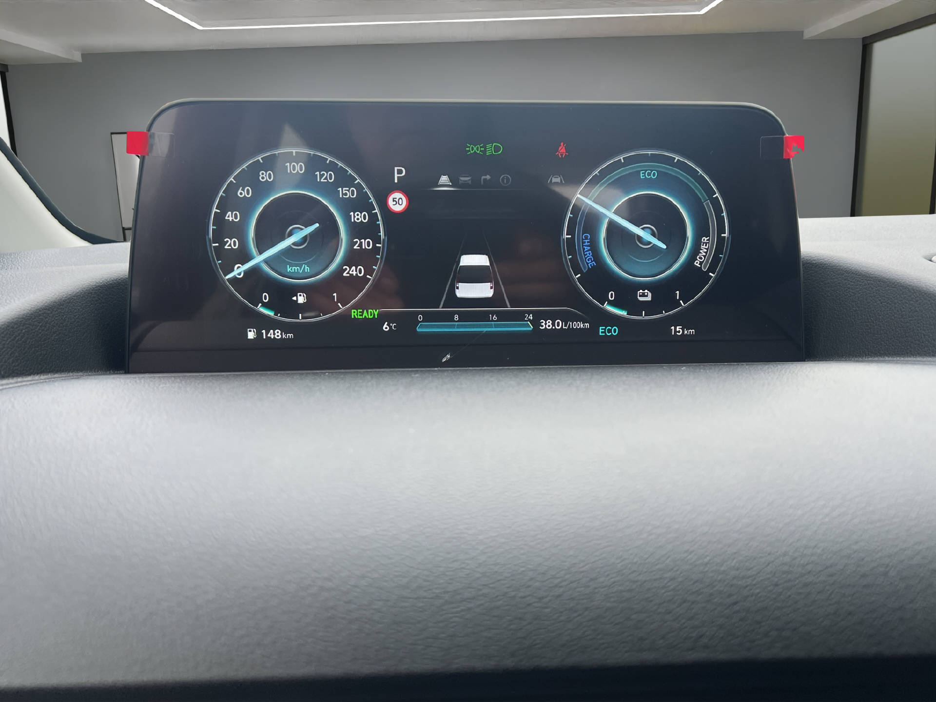 HYUNDAI Staria Wagon 1.6 GDi HEV Amplia-image-10