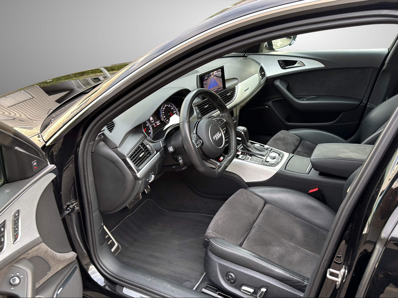 AUDI A6 Avant 3.0 TDI V6 quattro S-tronic-image-18