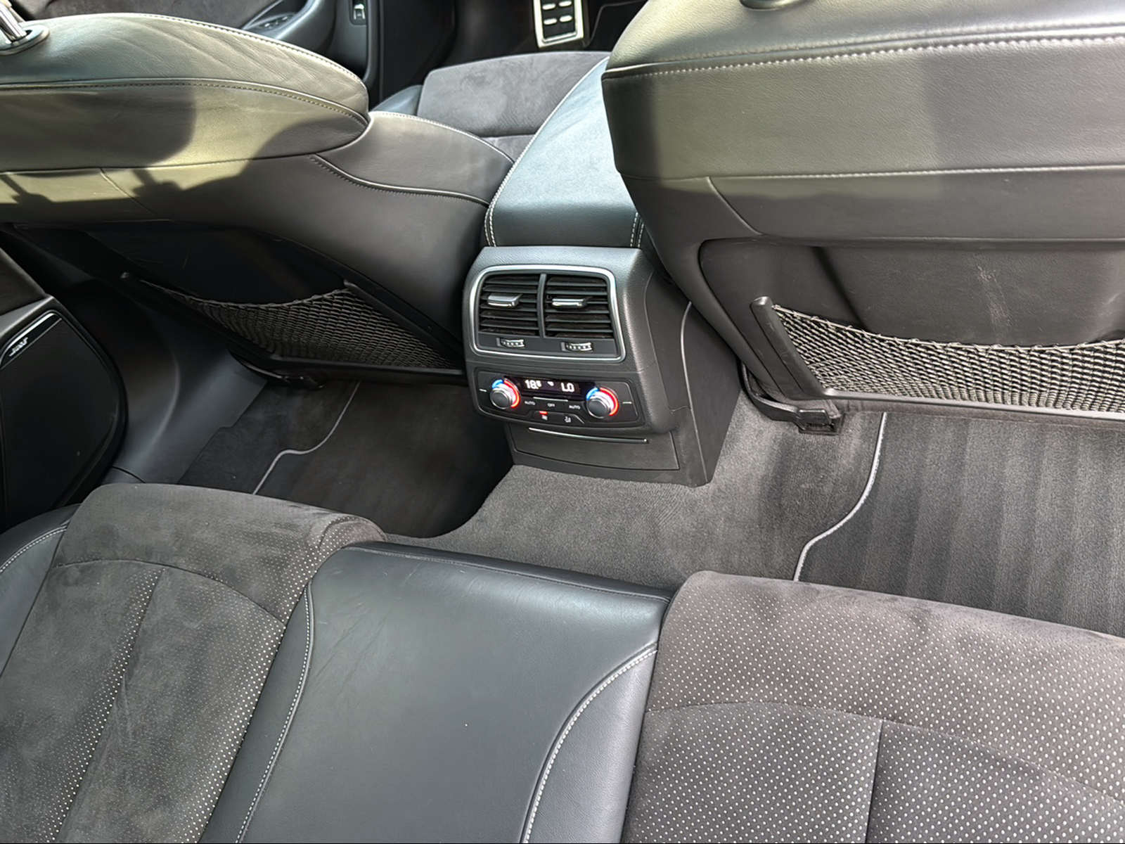 AUDI A6 Avant 3.0 TDI V6 quattro S-tronic-image-23
