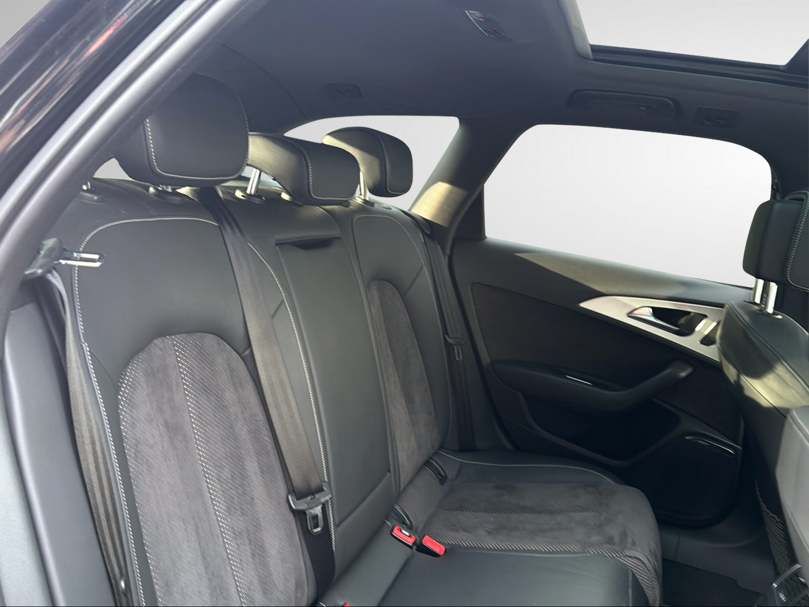 AUDI A6 Avant 3.0 TDI V6 quattro S-tronic-image-24