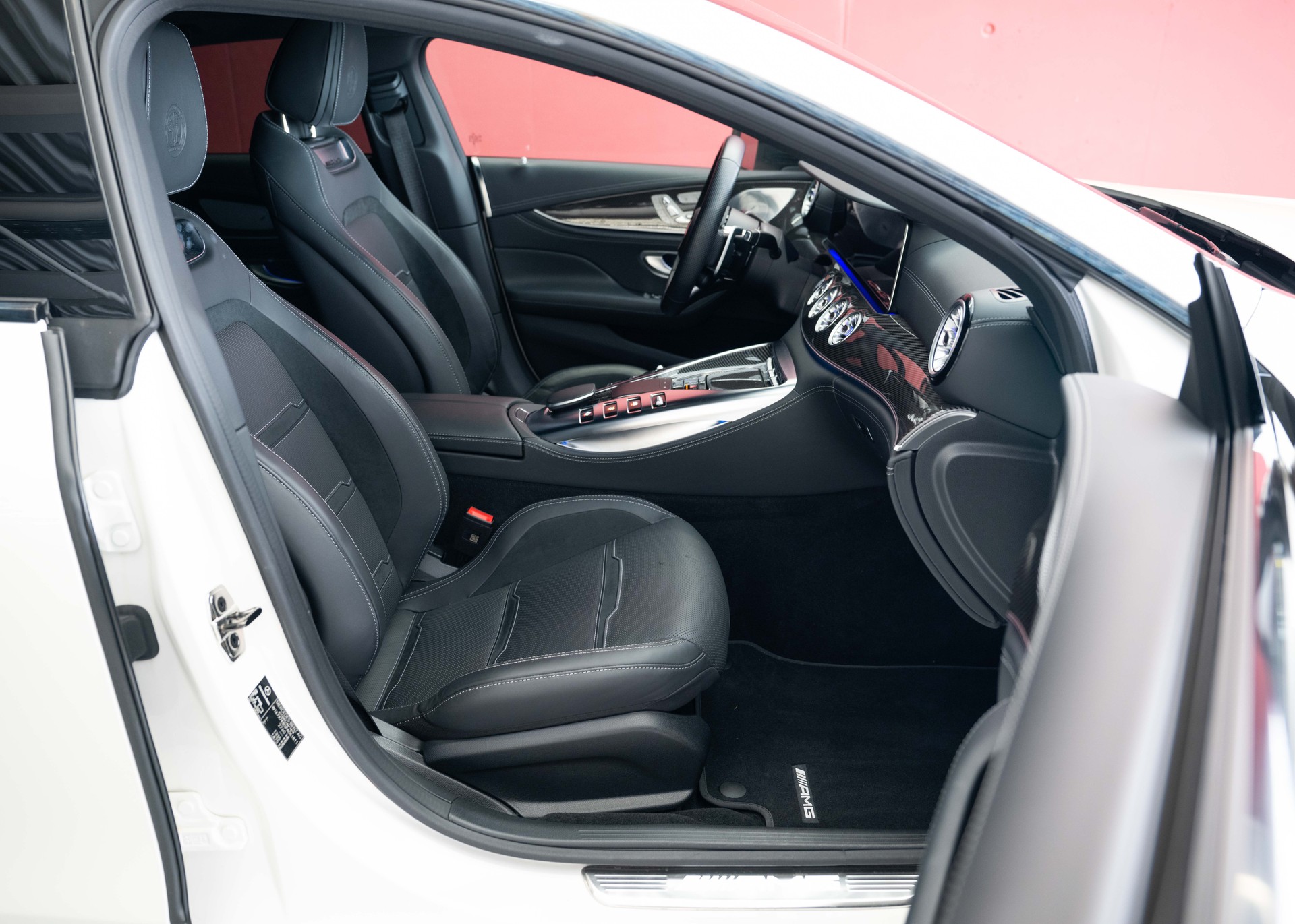 MERCEDES-BENZ AMG GT 4 63 S 4Matic+ E Performance (Swiss car, 1st hand, perfect condition)-image-23