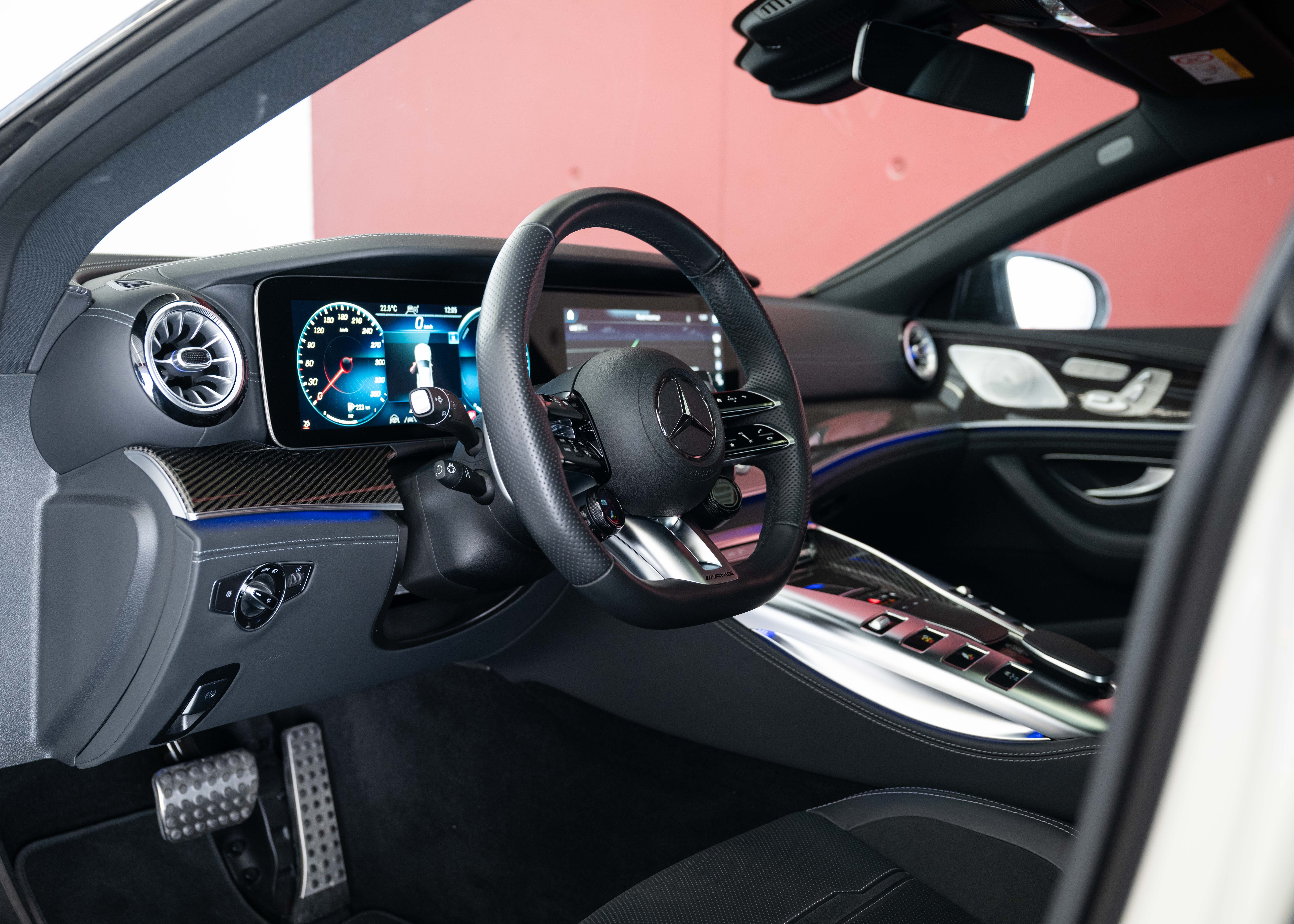 Image MERCEDES-BENZ AMG-GT AMG GT 4 63 S 4Matic+ E Performance (Swiss car, 1st hand, perfect condition)