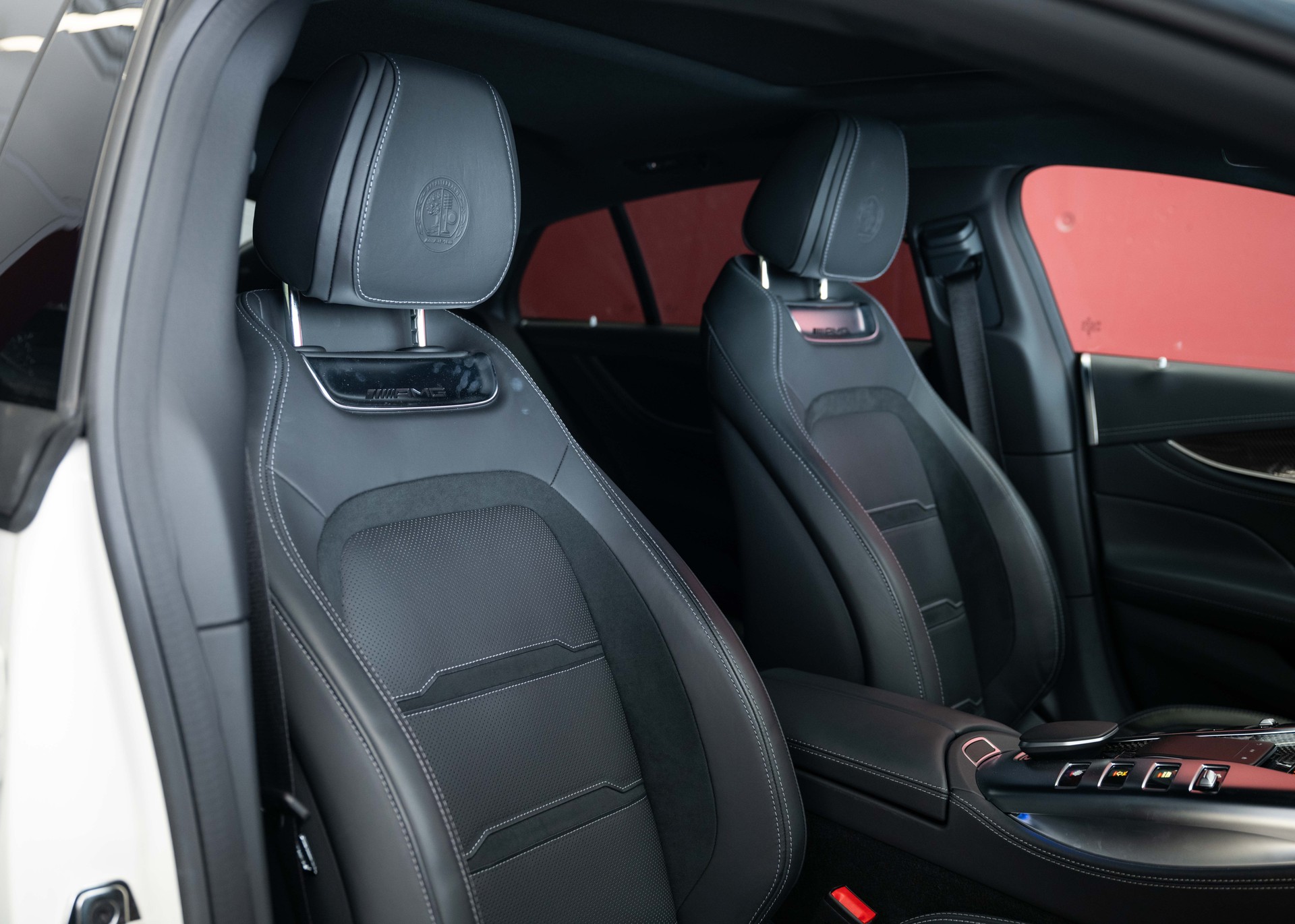 MERCEDES-BENZ AMG GT 4 63 S 4Matic+ E Performance (Swiss car, 1st hand, perfect condition)-image-25