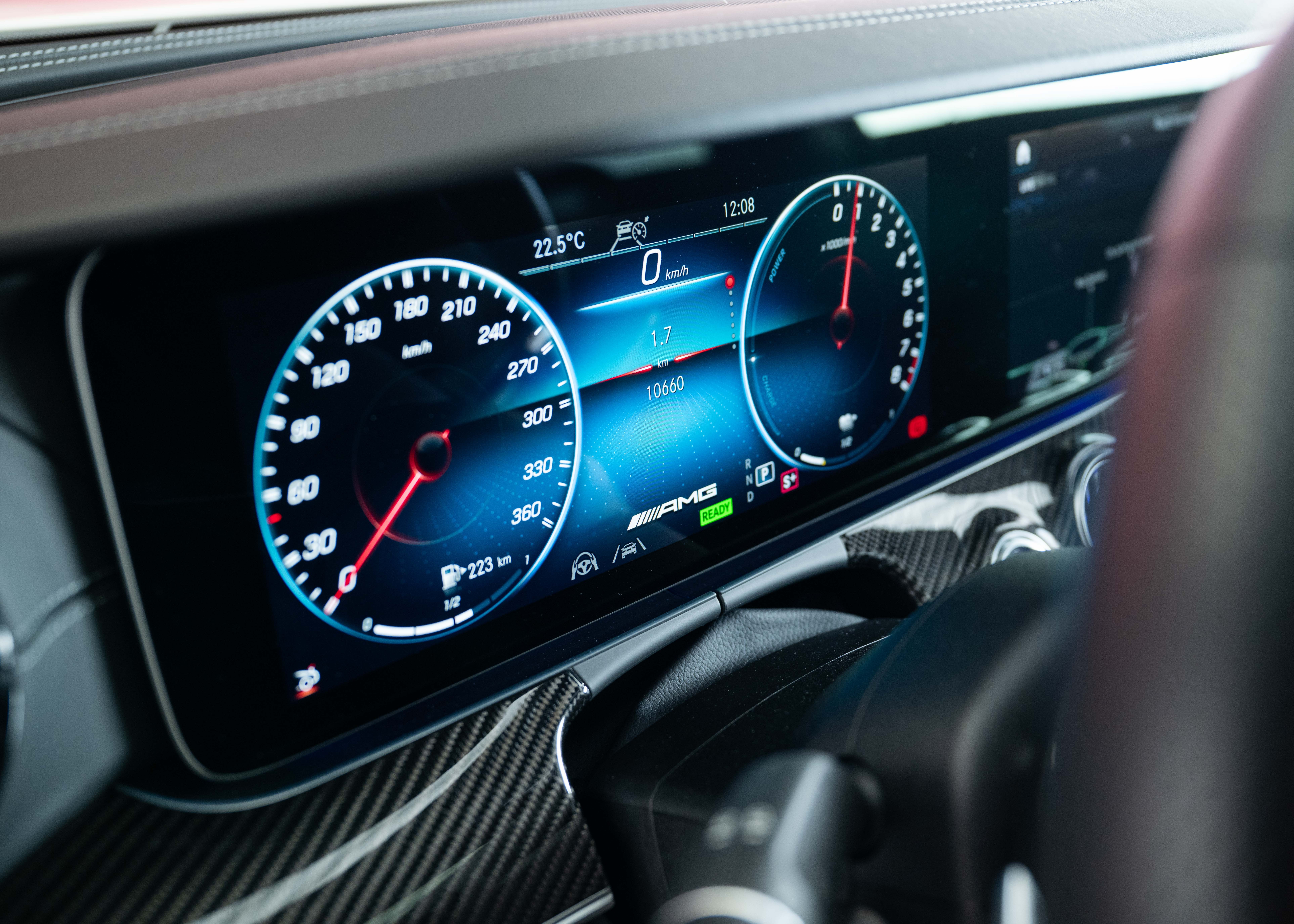 Image MERCEDES-BENZ AMG-GT AMG GT 4 63 S 4Matic+ E Performance (Swiss car, 1st hand, perfect condition)