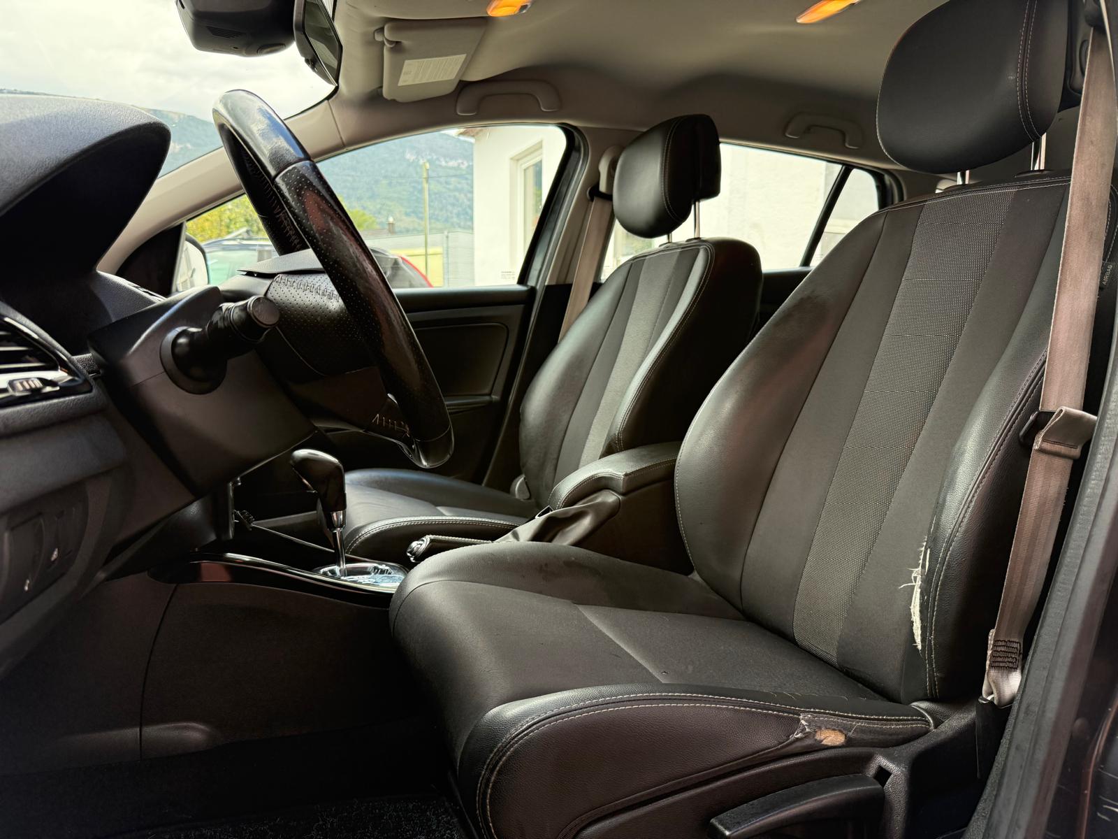RENAULT Mégane Grandtour 1.5 dCi Bose EDC-image-9