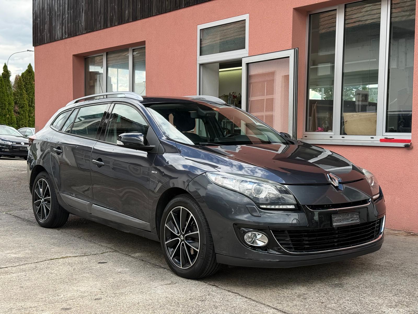 RENAULT Mégane Grandtour 1.5 dCi Bose EDC-image-0