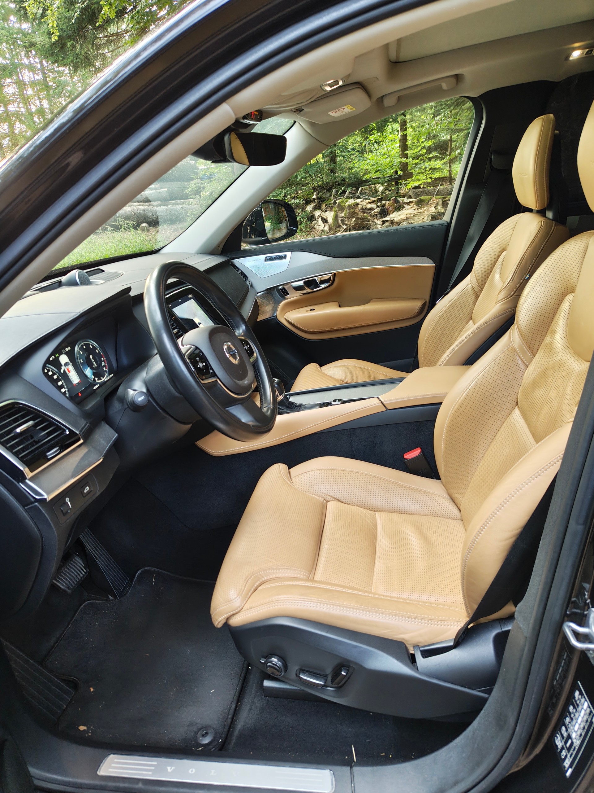 VOLVO 2.0 T6 Inscription 7P. AWD-image-10
