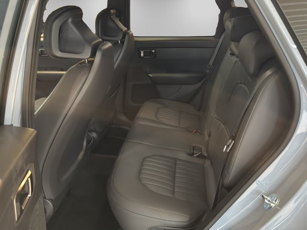 KIA Seltos 1.6T-GDi X-Line 7DCT 4x4-image-7