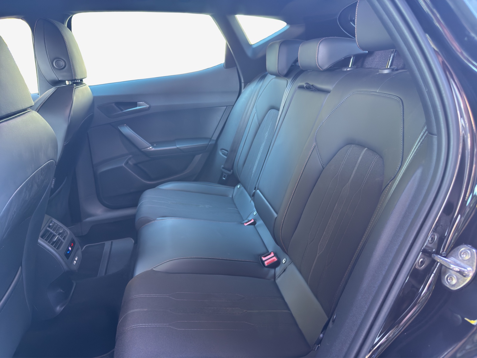 CUPRA Formentor 2.0TSI 4Drive DSG-image-11