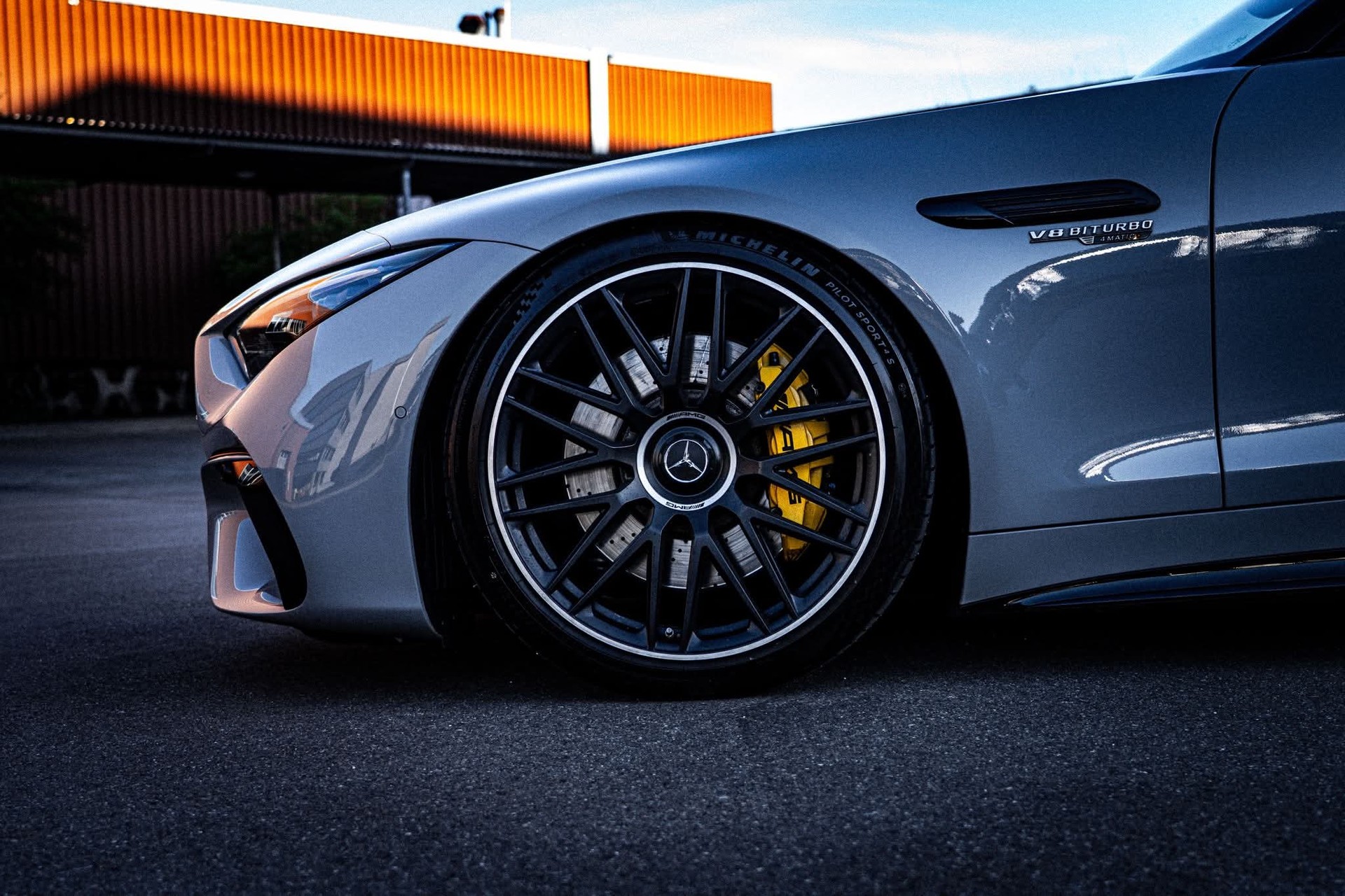 MERCEDES-BENZ AMG SL 63 4matic+-image-5