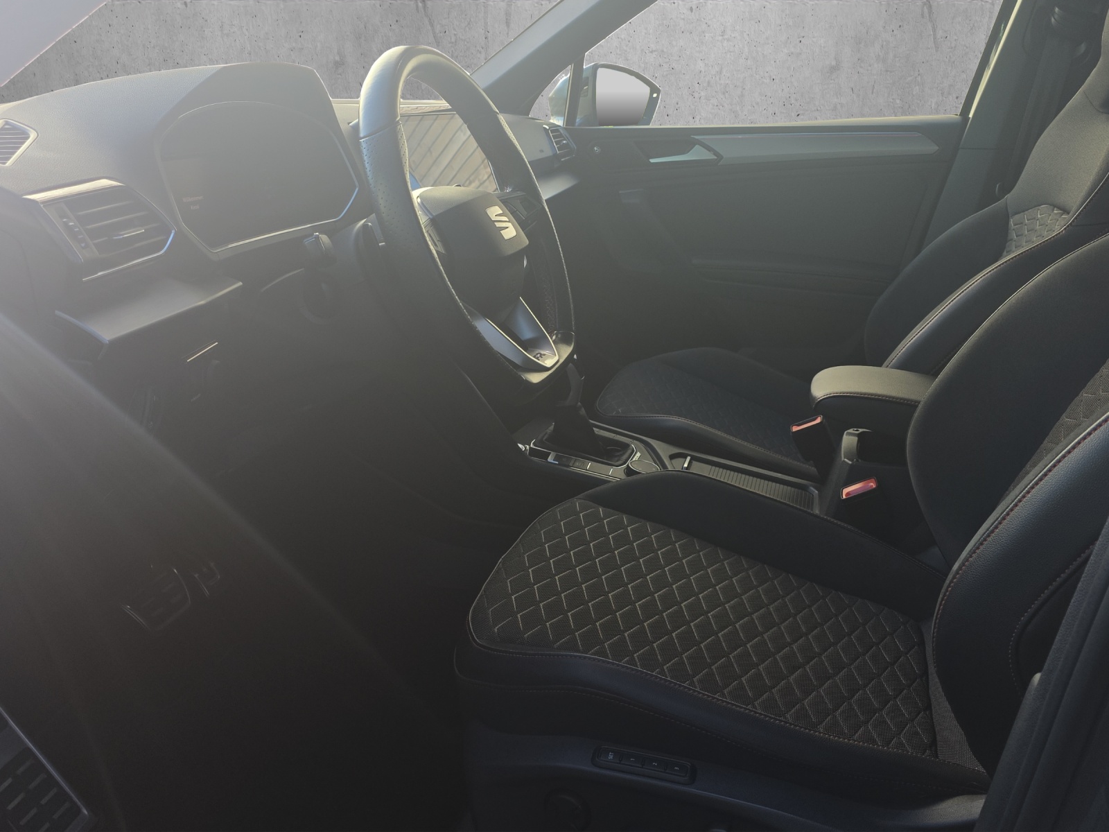 SEAT Tarraco 2.0 TSI 4Drive DSG Hola FR ABT 290 PS UMBAU-image-10