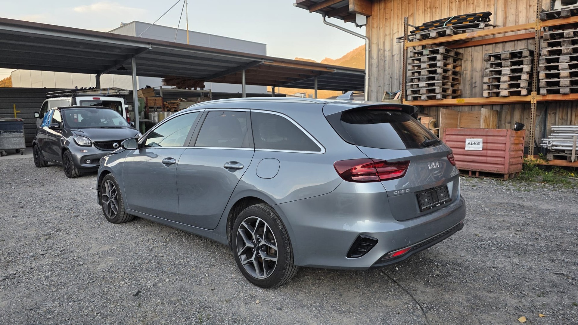 KIA Ceed Sportswagon 1.5 T-GDi MHEV GT-Line DCT-image-2
