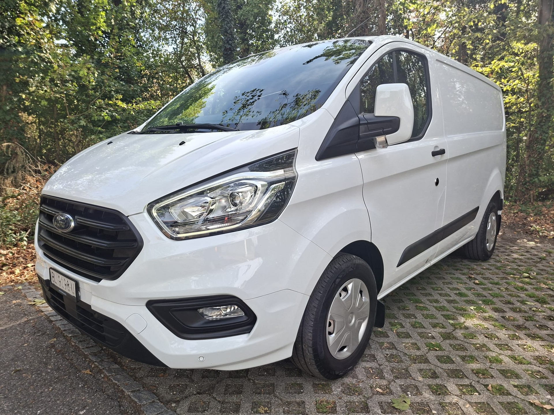 FORD Transit Custom Van 300 L1H1 Trend-image-7