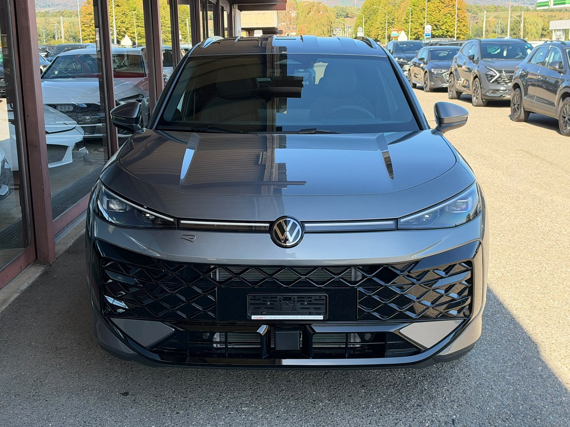 VW T-Roc 1.5 eTSI mHEV R-Line DSG-image-2
