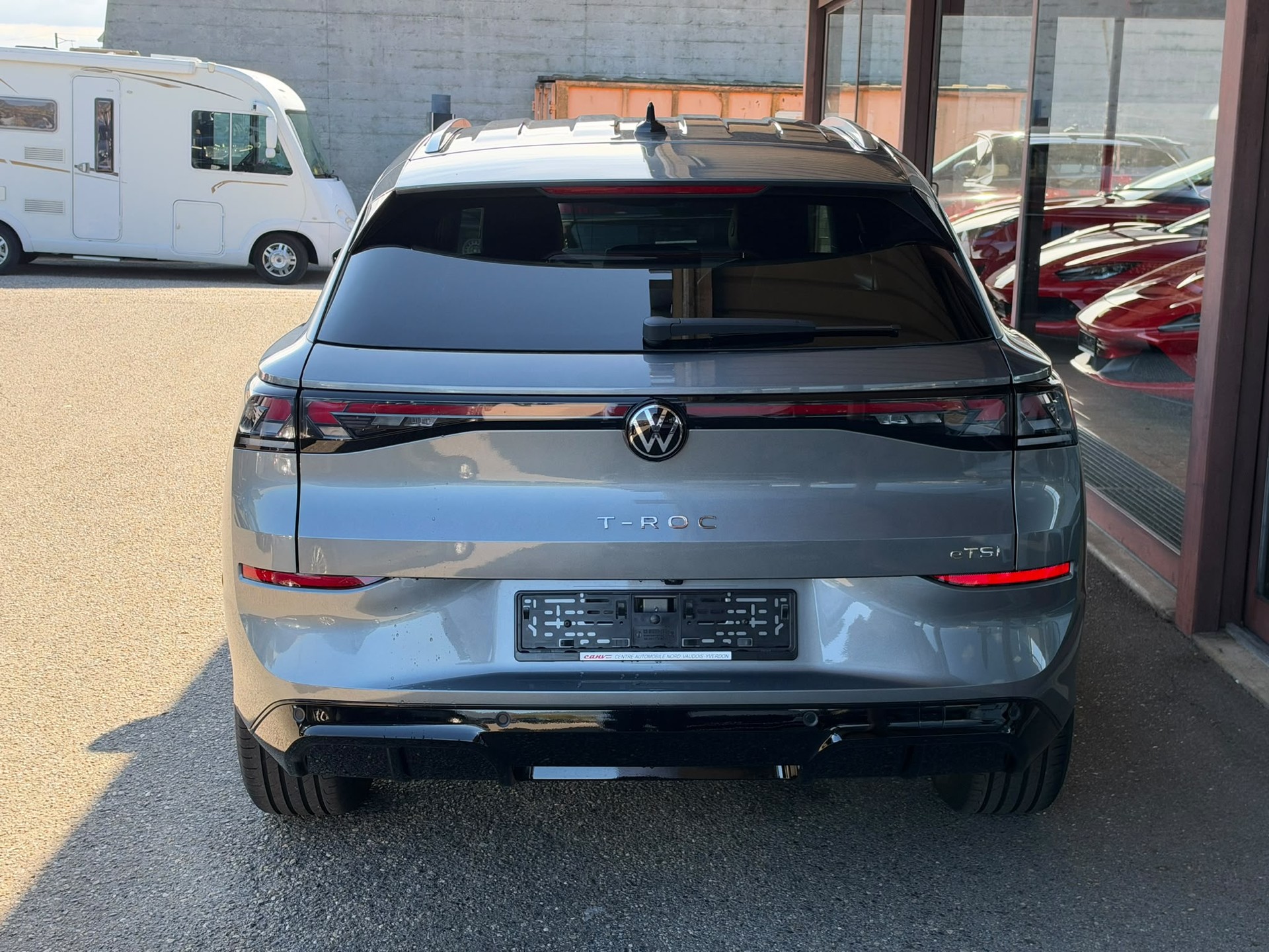 VW T-Roc 1.5 eTSI mHEV R-Line DSG-image-4