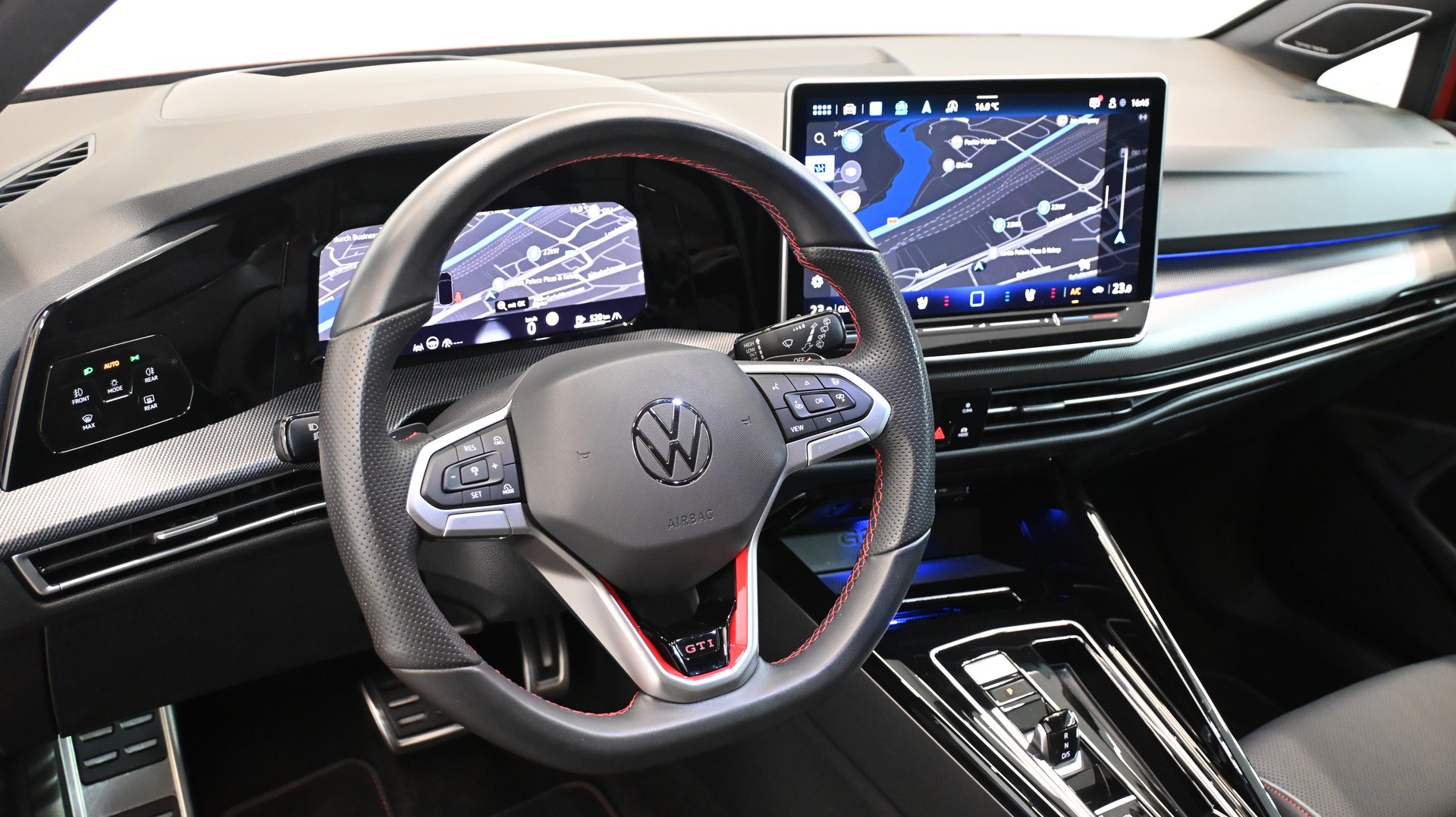 VW Golf 2.0 TSI GTI DSG-image-2