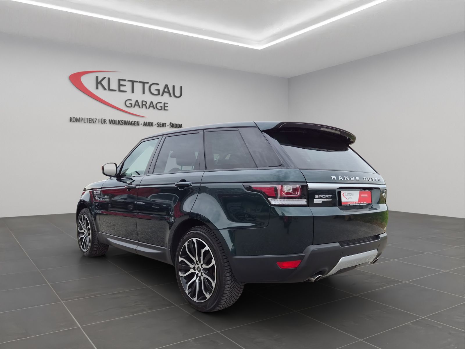 LAND ROVER Range Rover Sport 3.0 SDV6 HEV HSE-image-2