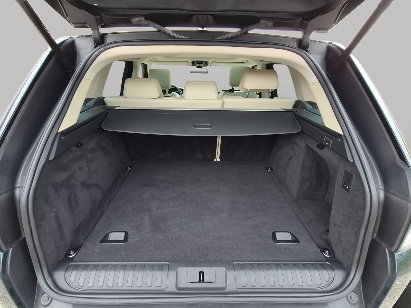 LAND ROVER Range Rover Sport 3.0 SDV6 HEV HSE-image-12