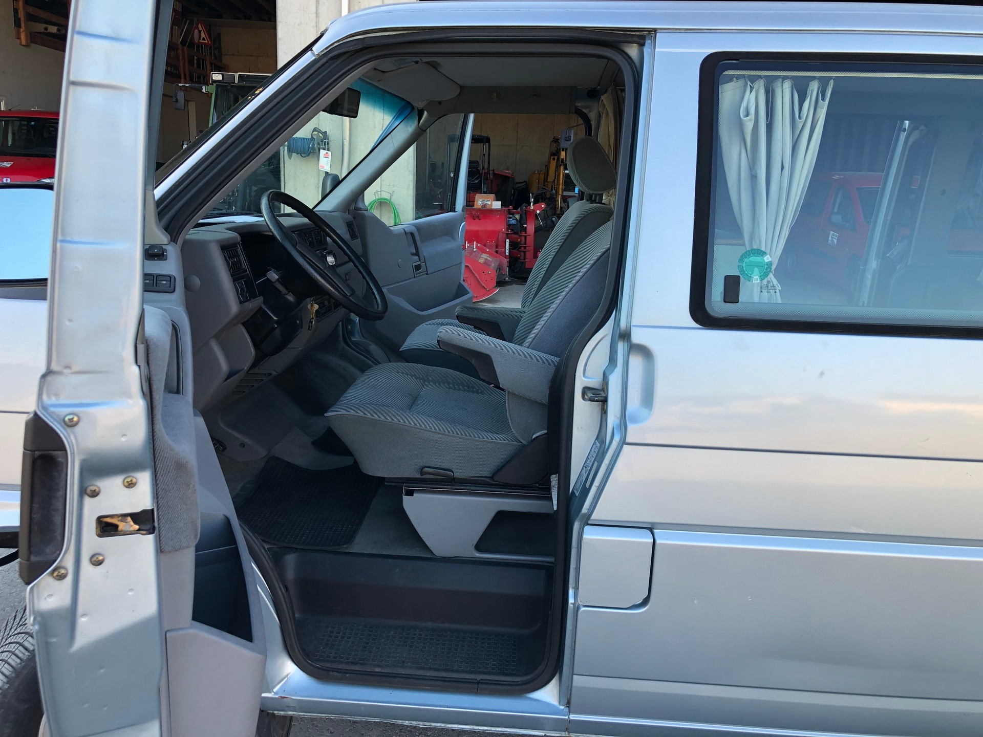 VW T4 Caravelle 2.5-image-6