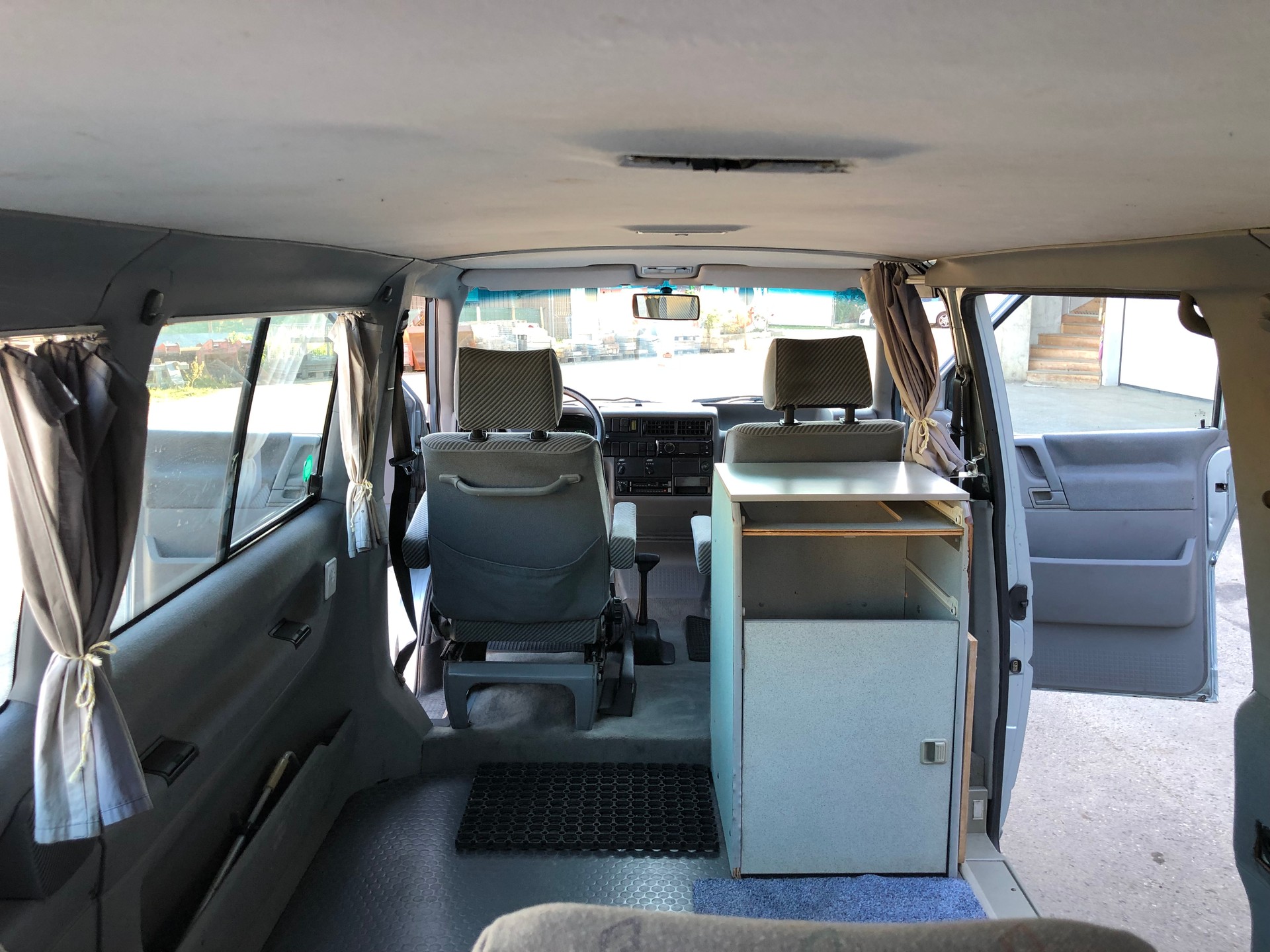 VW T4 Caravelle 2.5-image-10