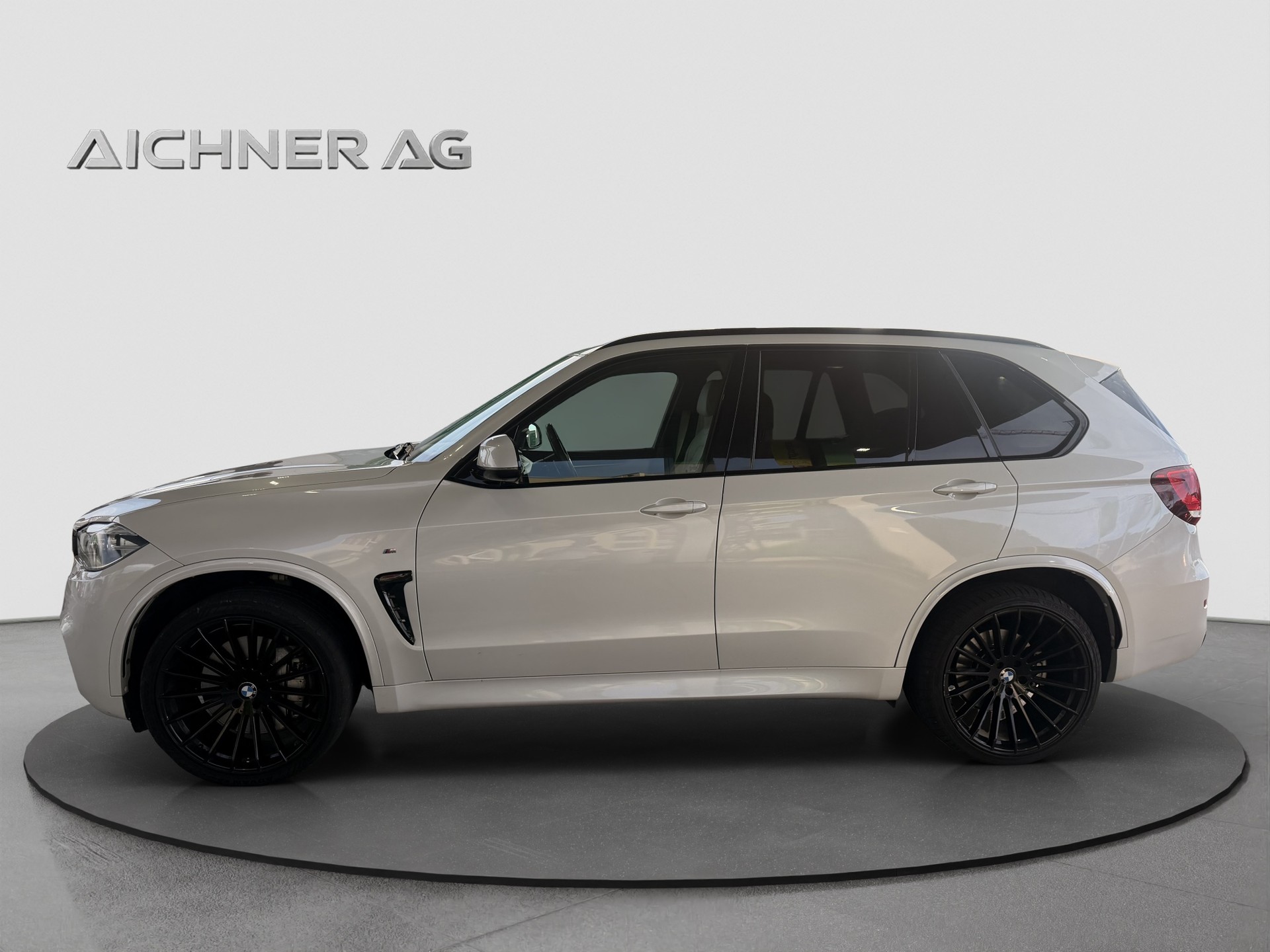 BMW X5 xDrive M50d Steptronic-image-1