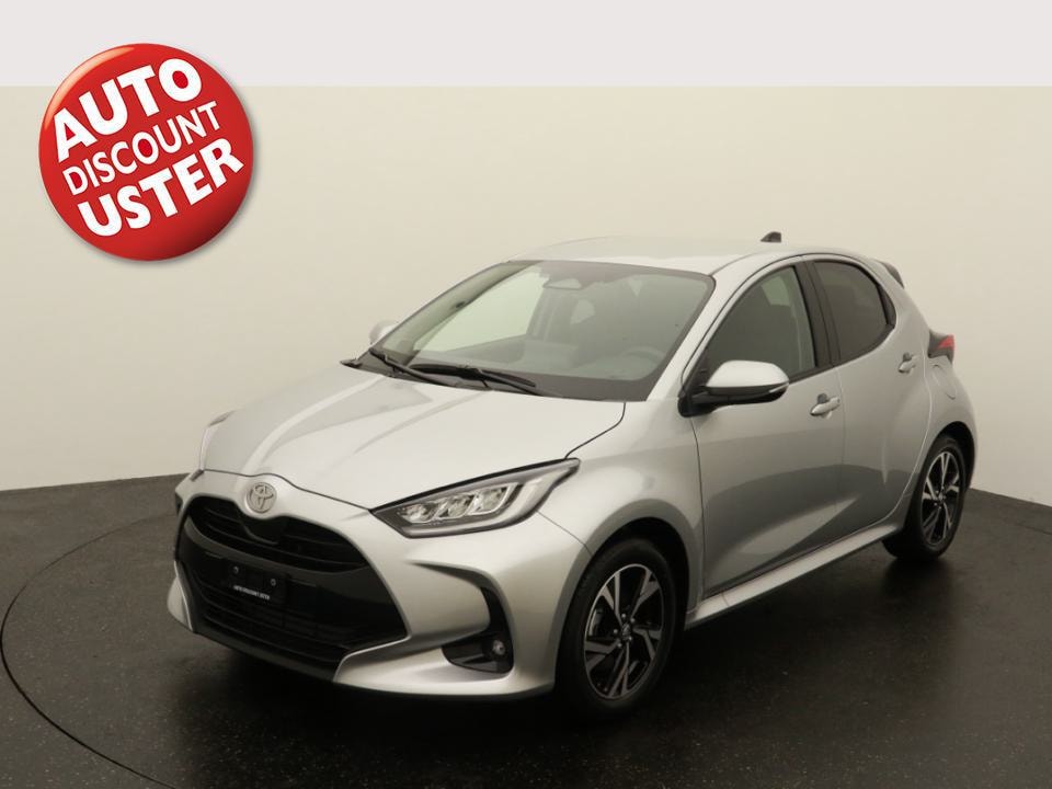 TOYOTA Yaris 1.5 Sport e-CVT