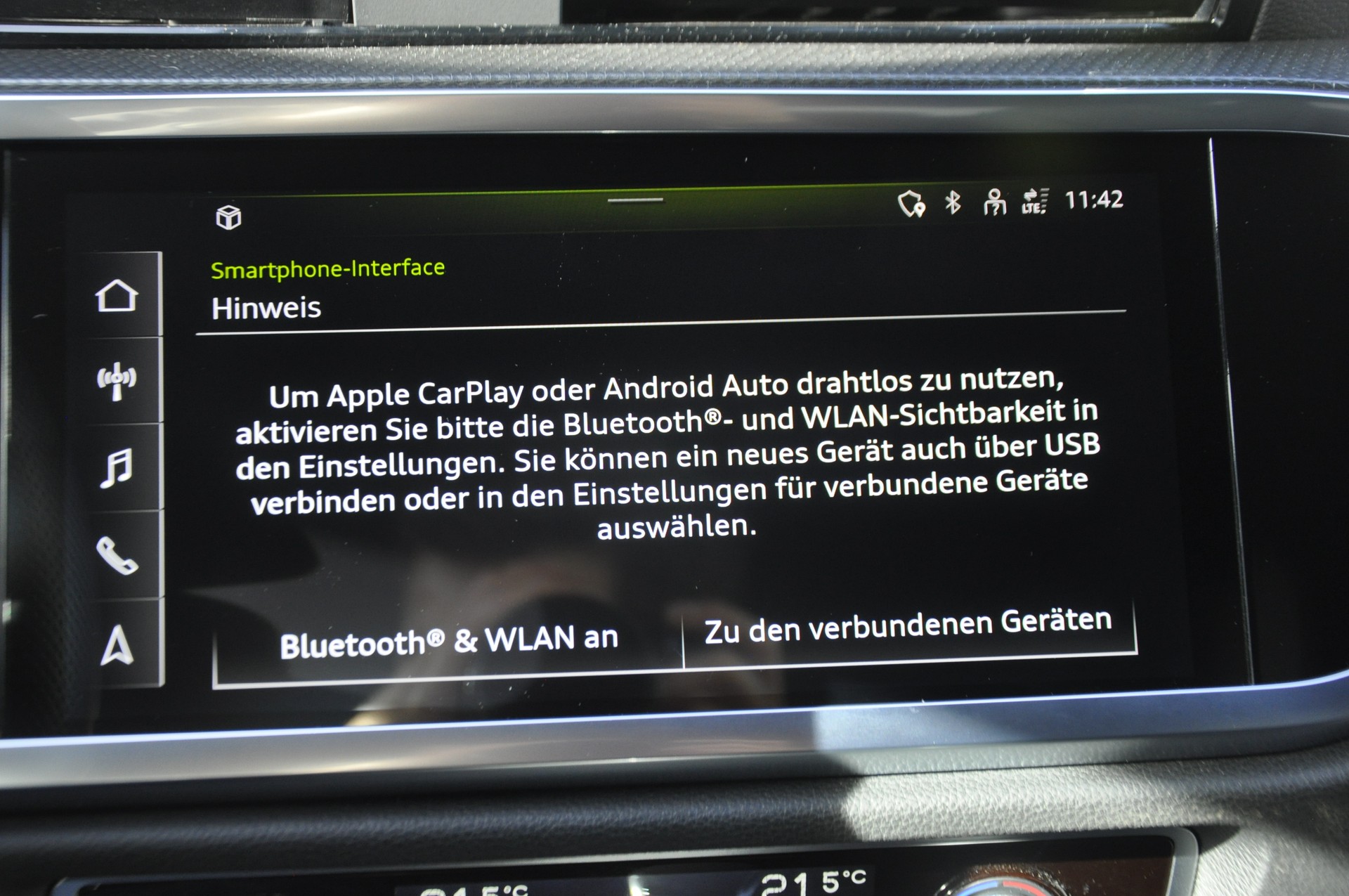 AUDI Q3 Sportback 45 TFSI S line quattro S-tronic-image-13