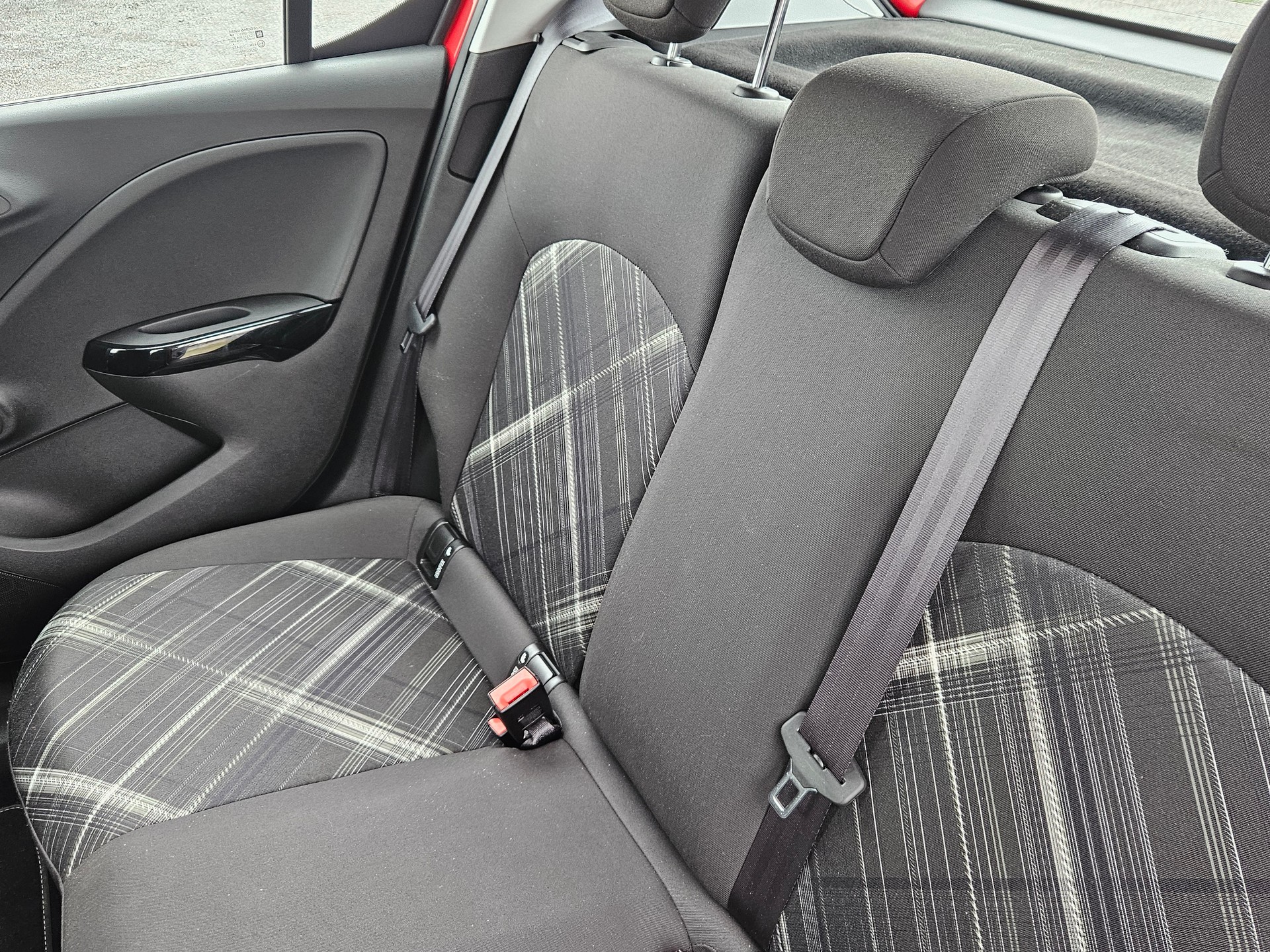 OPEL Corsa 1.0 T EcoTec Black Edition-image-9